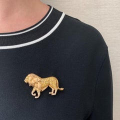 Oscar Heyman Brosche „Prowling Lion“ aus 18 Karat Gold und gelbem Fancy-Diamant