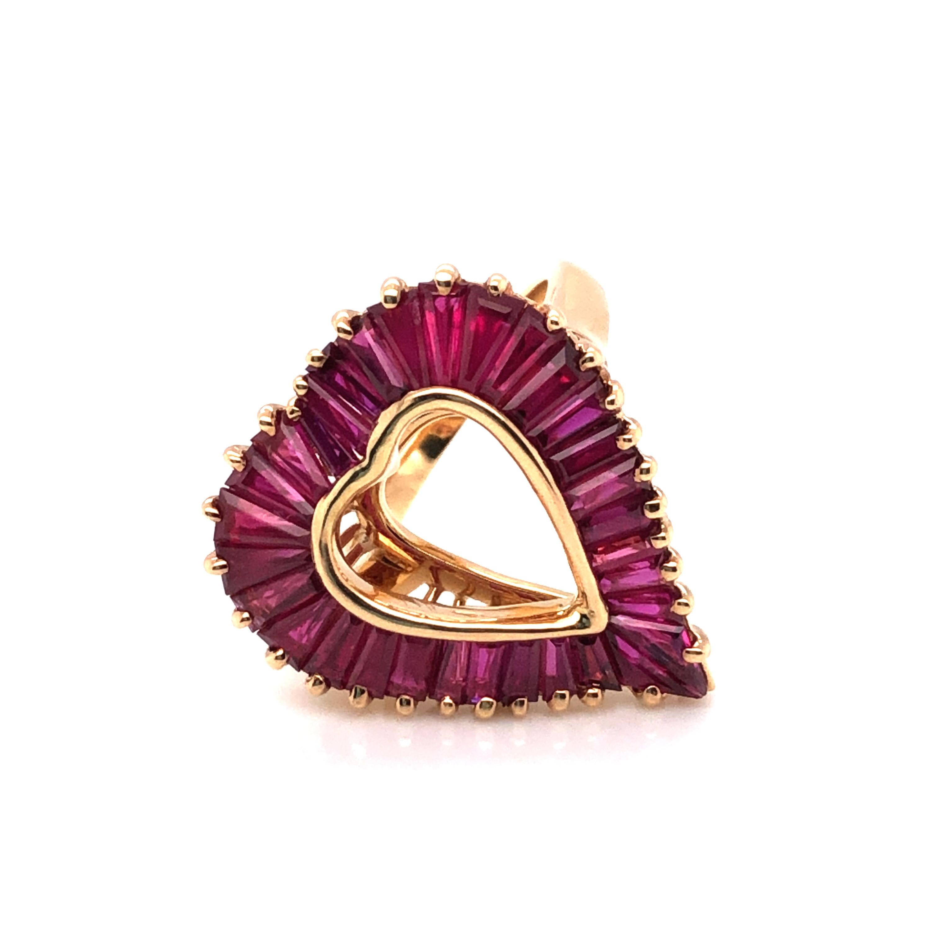 Modern Oscar Heyman 18 Karat Gold Ruby Heart Shaped 'Ballerina' Style Ring