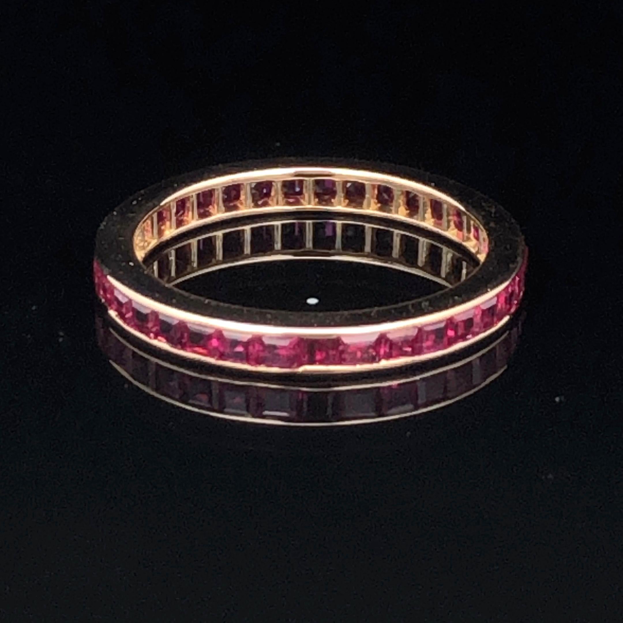 Oscar Heyman Anillo de oro amarillo de 18 quilates con rubí cuadrado de 2,5 mm, talla 6,25 en venta 3