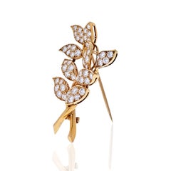Oscar Heyman 18 Karat Yellow Gold 4.75 Carat Diamond Leaf Brooch