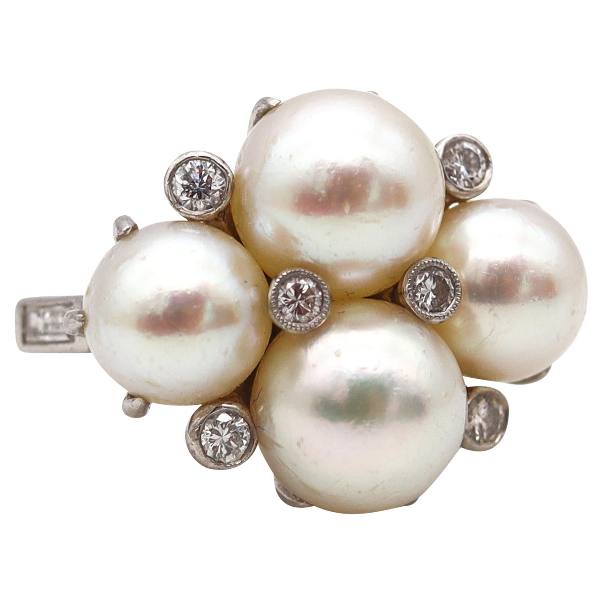 Oscar Heyman 1940 Art Deco Cocktail Ring In Platinum Diamonds And White Pearls