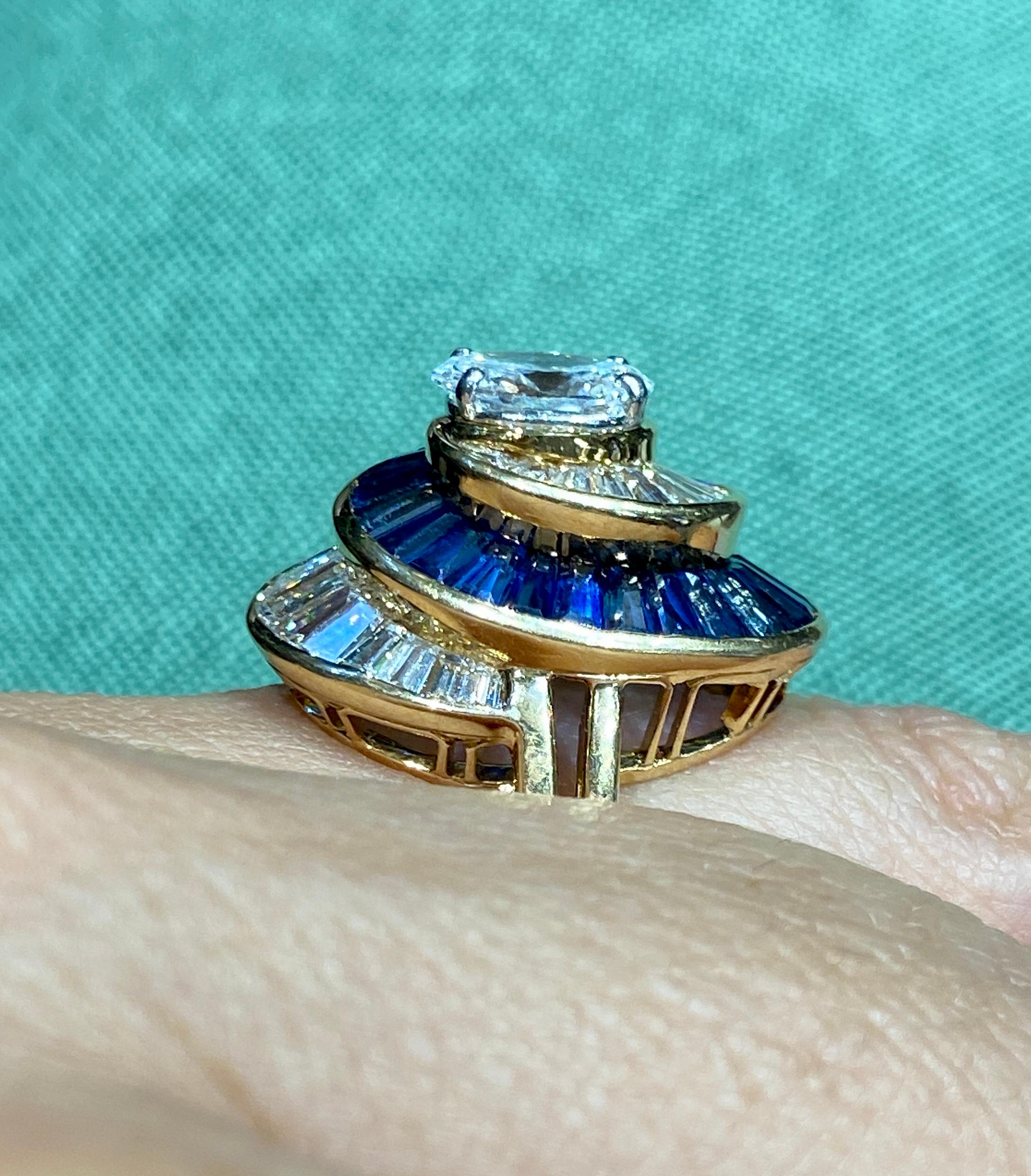 Oscar Heyman 1960er Jahre Ballerina-Ring mit Diamanten und Saphiren (Ovalschliff)