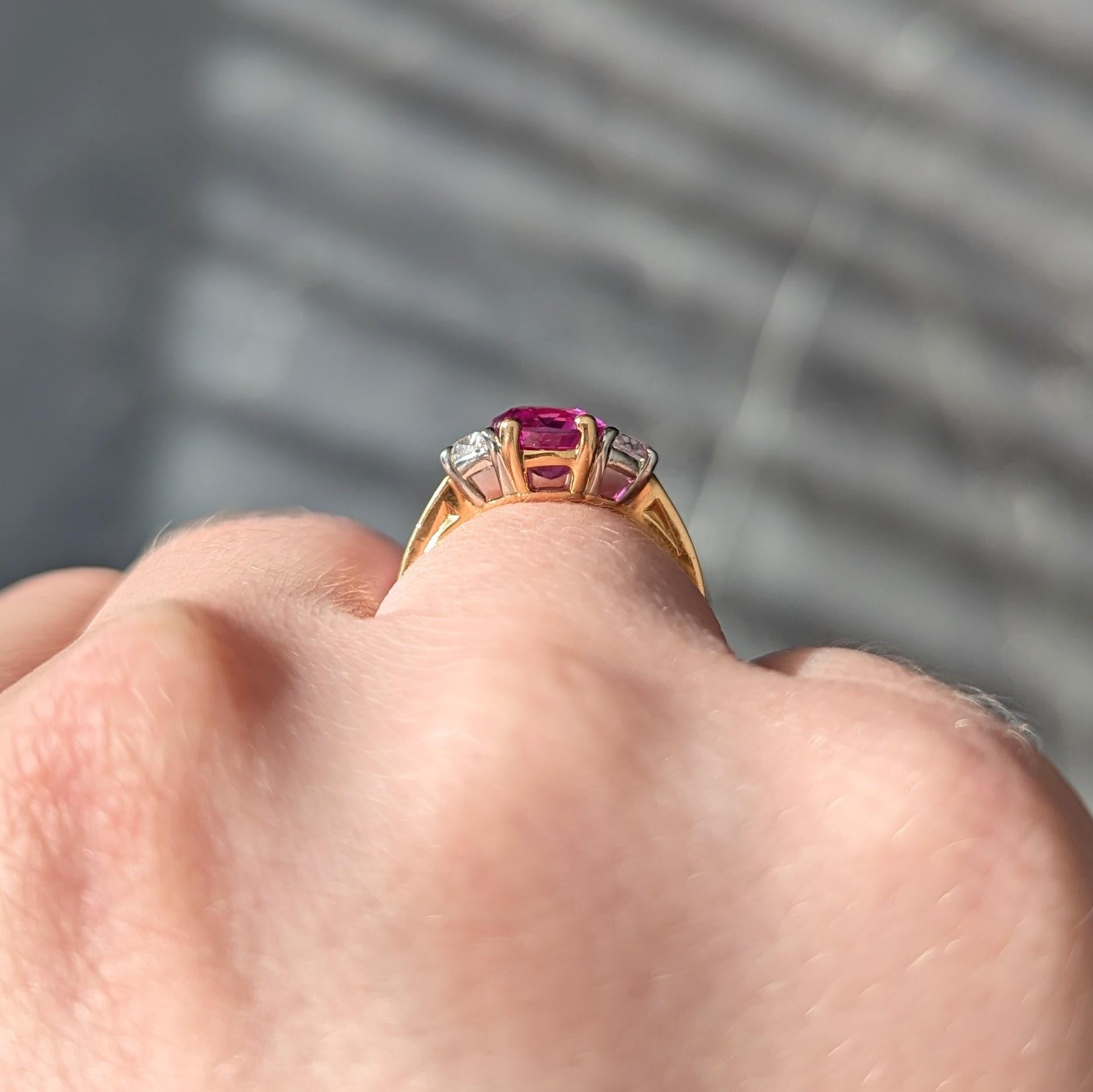 Oscar Heyman 1980's 3.30 CTW Pink Sapphire Diamond Platinum 18K Gold Ring GIA en vente 4