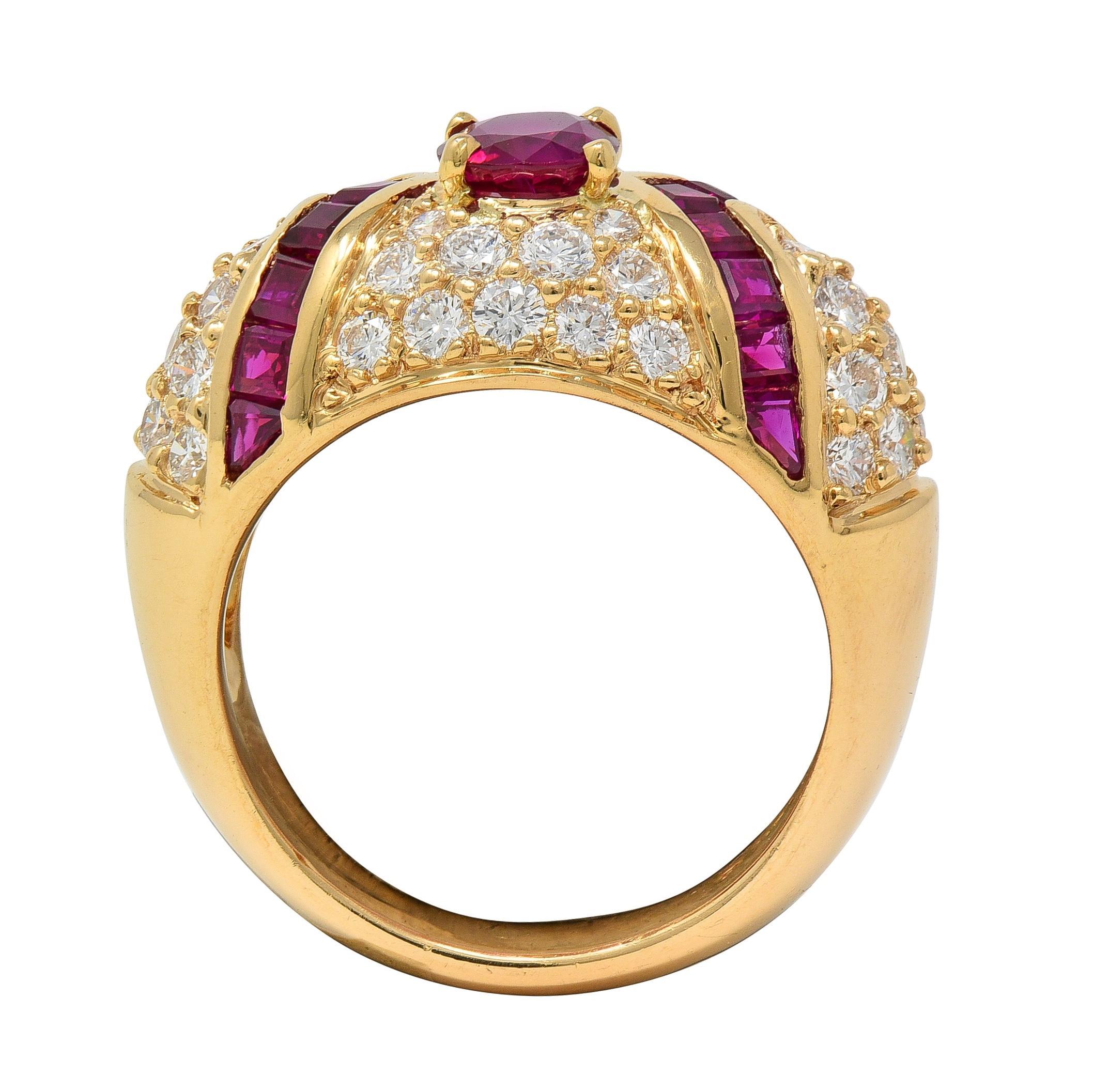 Oscar Heyman 1980's 3.60 CTW Rubí Diamante 18 Kilates Oro Anillo Bombé Vintage Corte mixto en venta