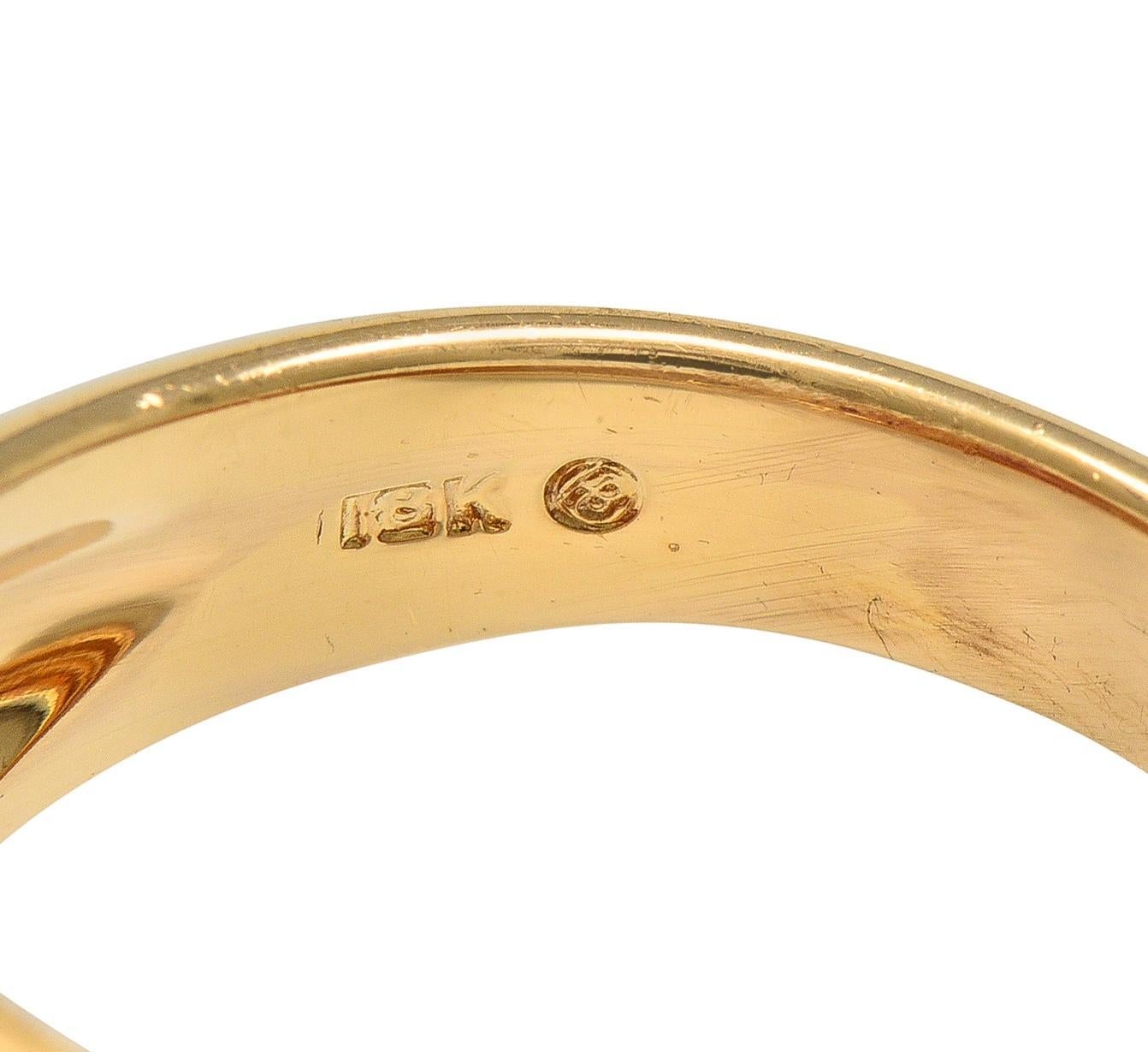 Oscar Heyman 1980's 3.60 CTW Rubí Diamante 18 Kilates Oro Anillo Bombé Vintage en venta 2