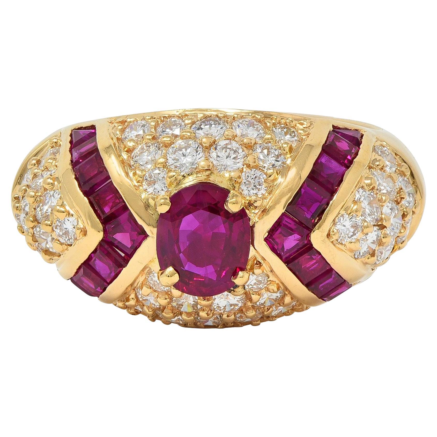 Oscar Heyman 1980's 3.60 CTW Rubí Diamante 18 Kilates Oro Anillo Bombé Vintage en venta