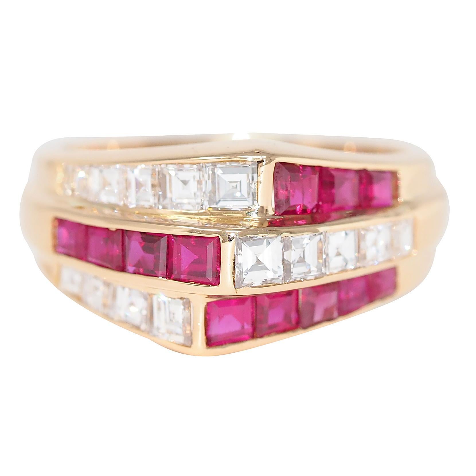 Oscar Heyman 1980's Ruby Diamond 18 Karat Yellow Gold Vintage Channel Band Ring For Sale 2