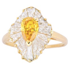 Oscar Heyman 2.74 Carats Fancy Yellow Diamond 18 Karat Gold Ballerina Halo Ring