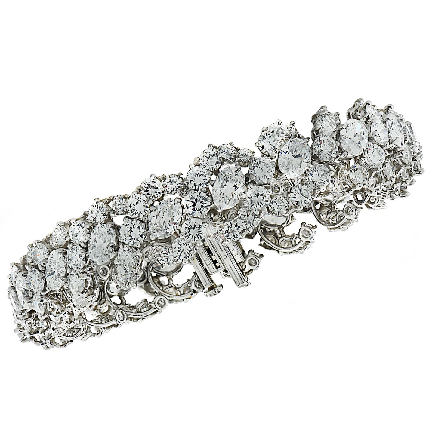 Round Cut Oscar Heyman 29.41 Diamond Bangle Bracelet Circa 1963 For Sale