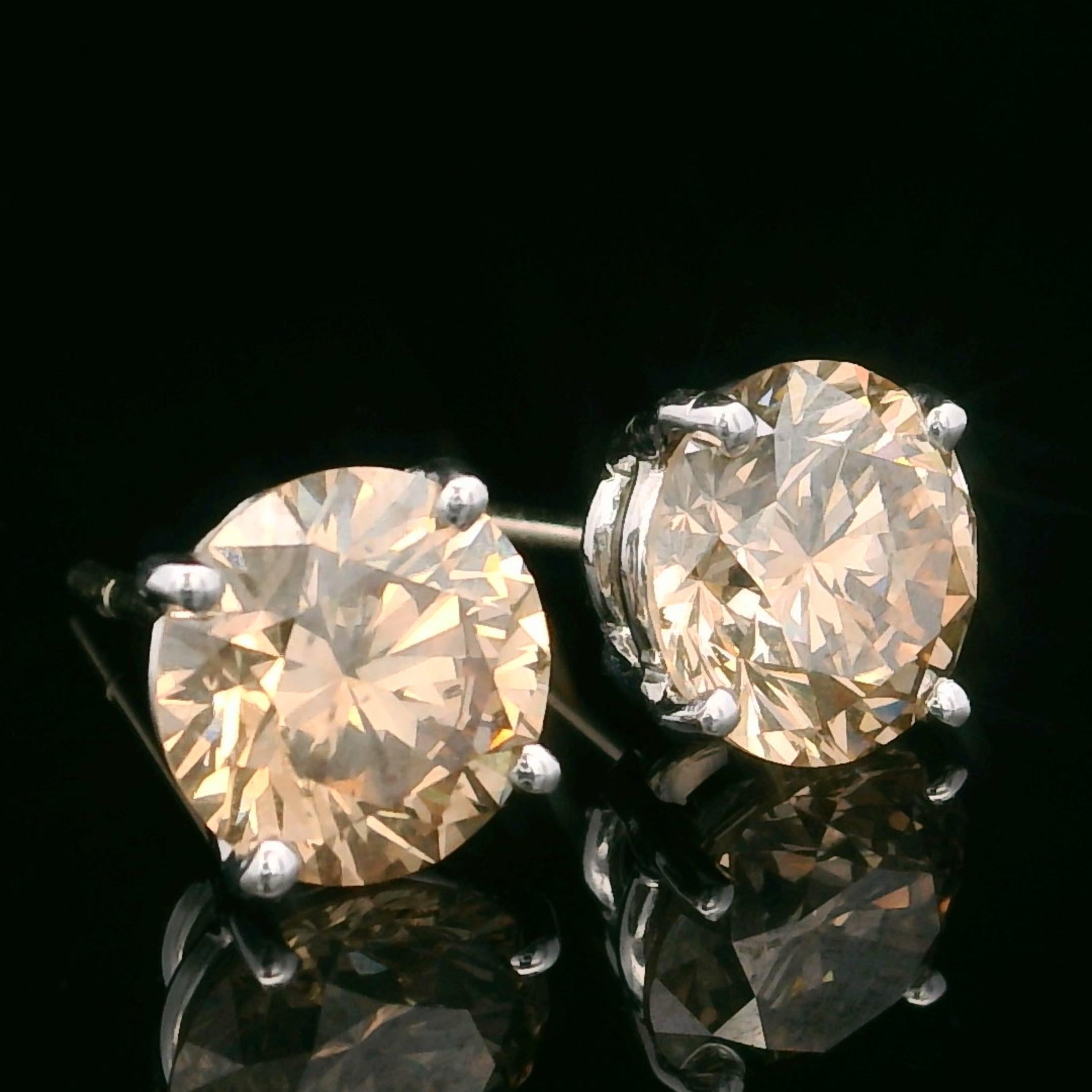 Oscar Heyman 3.34tcw Champagne Diamond Stud Earrings For Sale 2