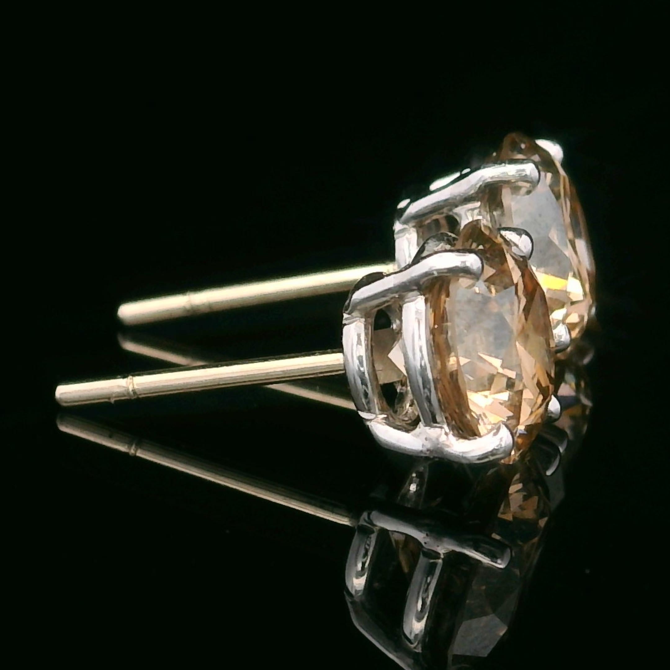 Oscar Heyman 3.34tcw Champagne Diamond Stud Earrings For Sale 3