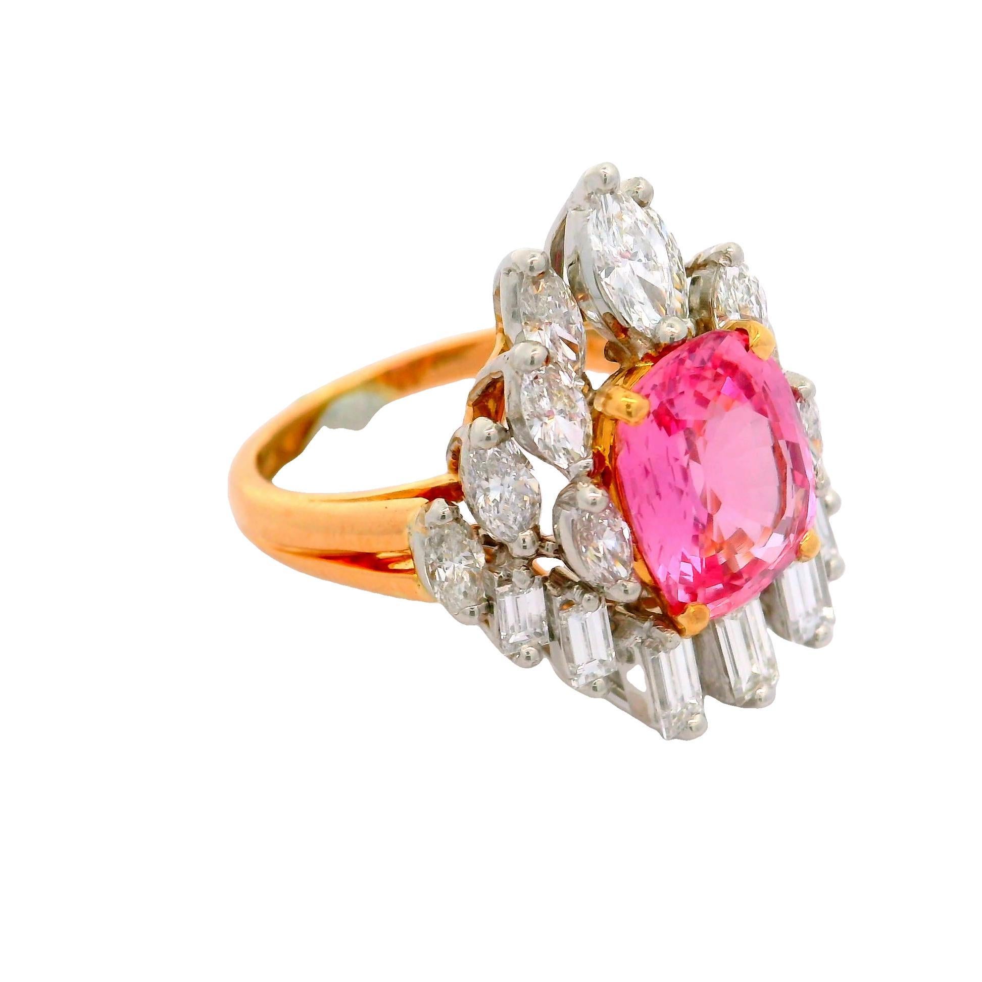 Oscar Heyman Diamante Zafiro Padparadscha 4,21 Quilates Oro Amarillo 18k y Platino Corte cojín en venta