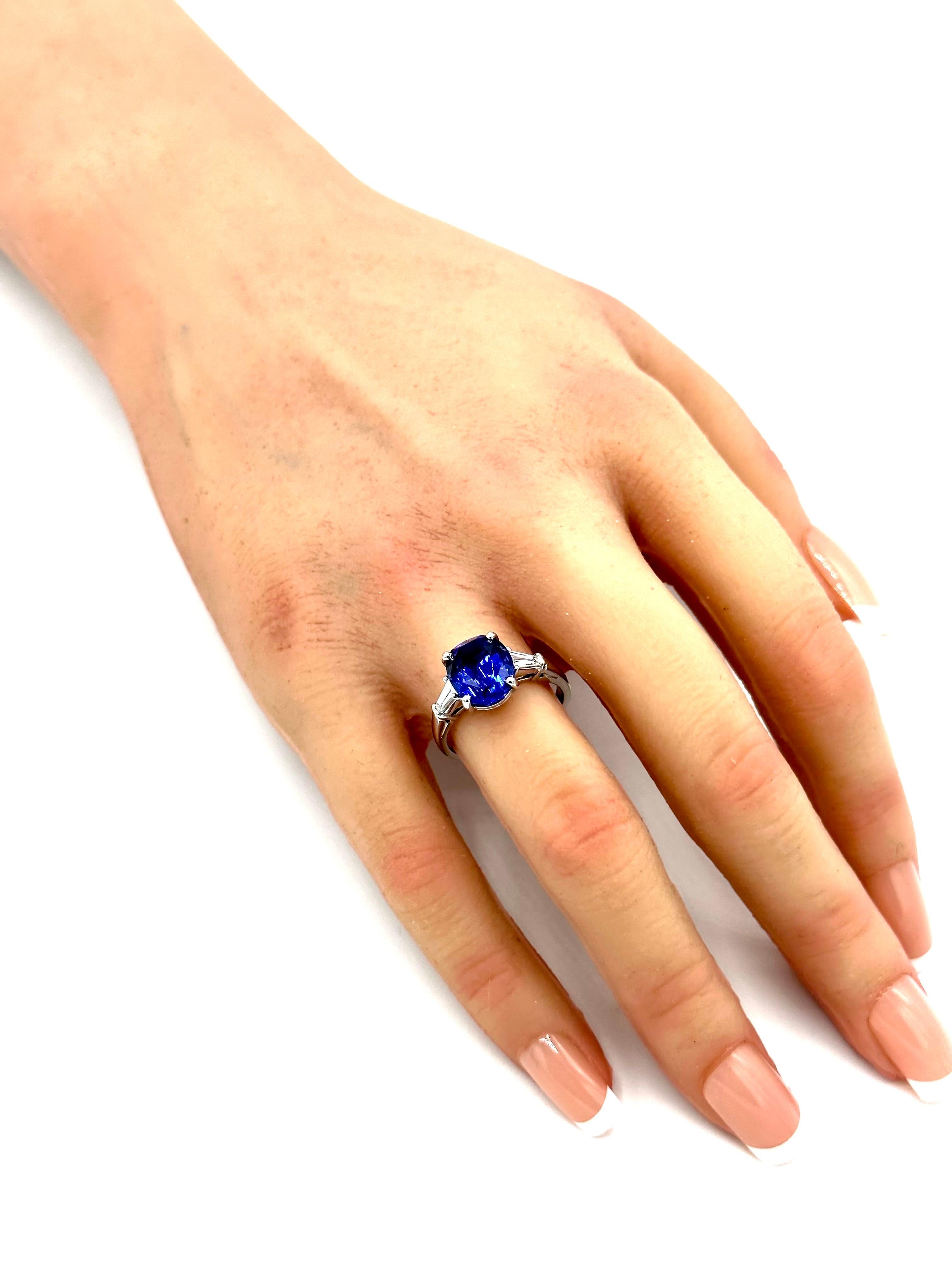 Oscar Heyman 4.82 Carat Sapphire and Diamond Platinum Ring For Sale 4