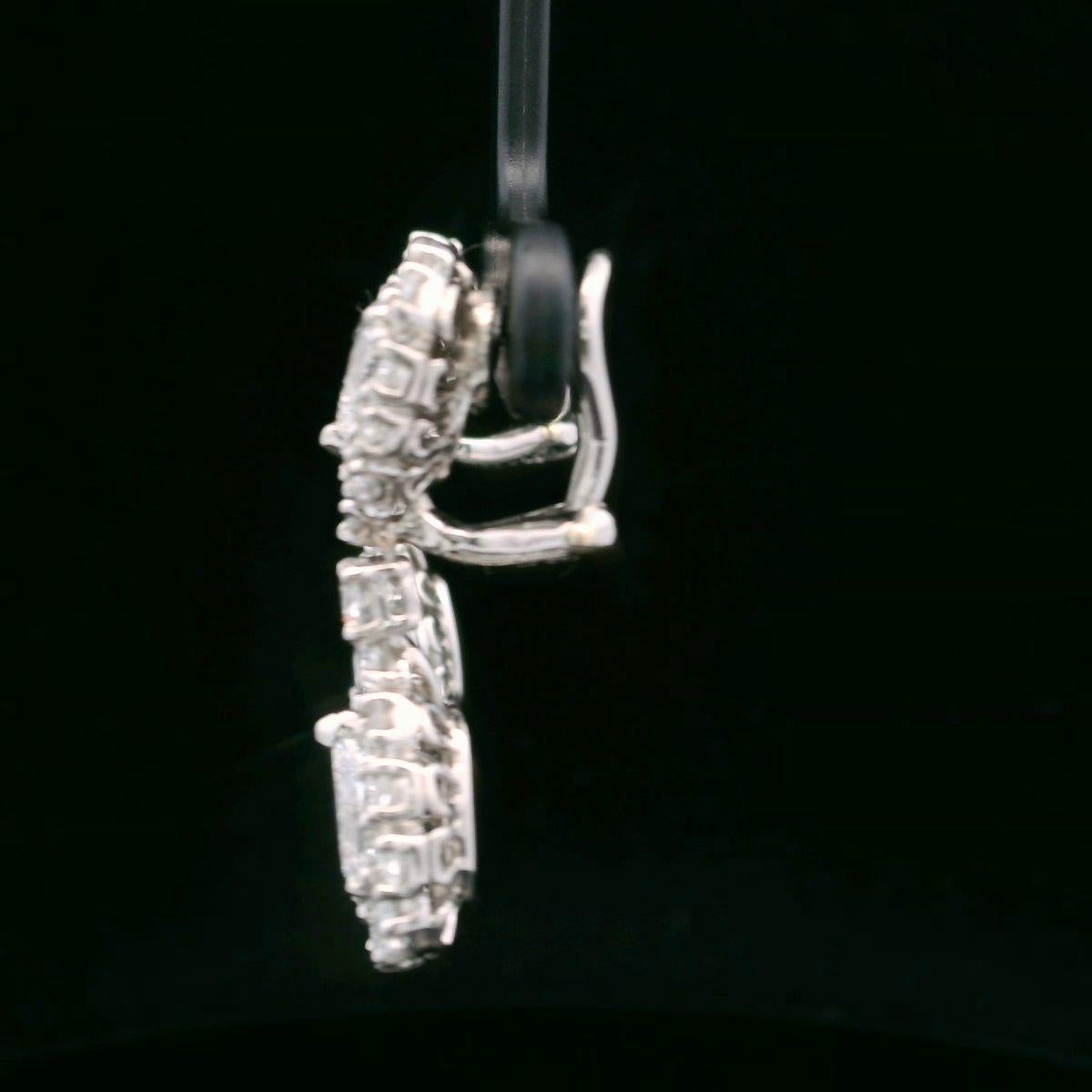 Oscar Heyman 5.11tcw Diamond Earrings In New Condition In New York City, NY