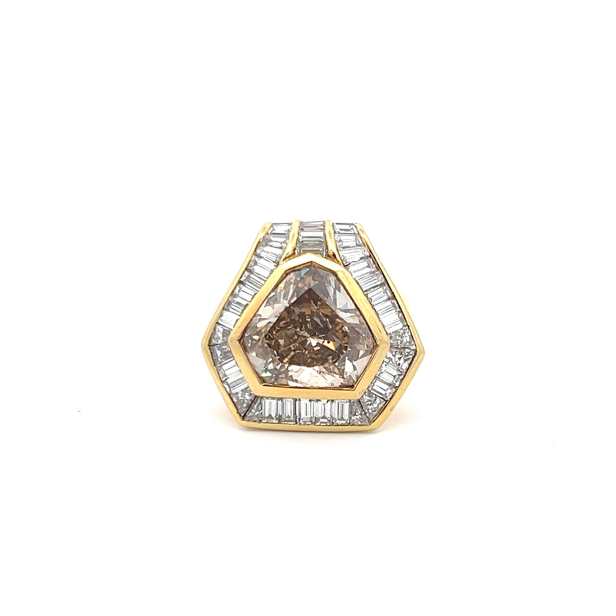 Women's Oscar Heyman 5.97 Carat Fancy Brown Yellow Diamond 18K YG Cocktail Ring For Sale