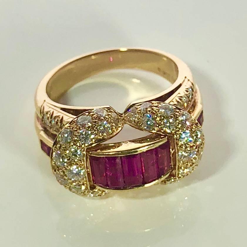 Women's or Men's Oscar Heyman and Brothers 18 Karat Gold, Ruby and Diamond Cocktail Ring For Sale