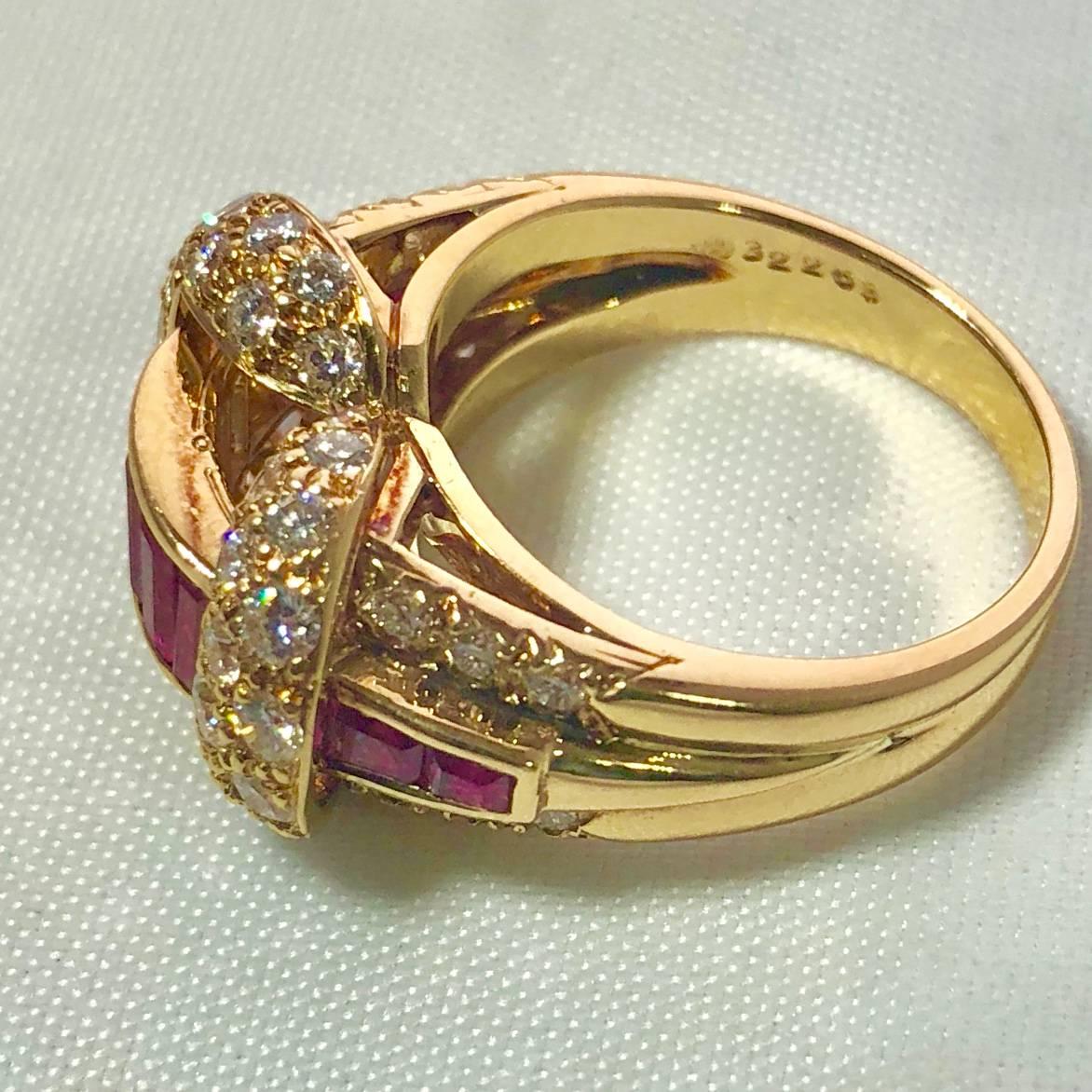 Oscar Heyman and Brothers 18 Karat Gold, Ruby and Diamond Cocktail Ring For Sale 1
