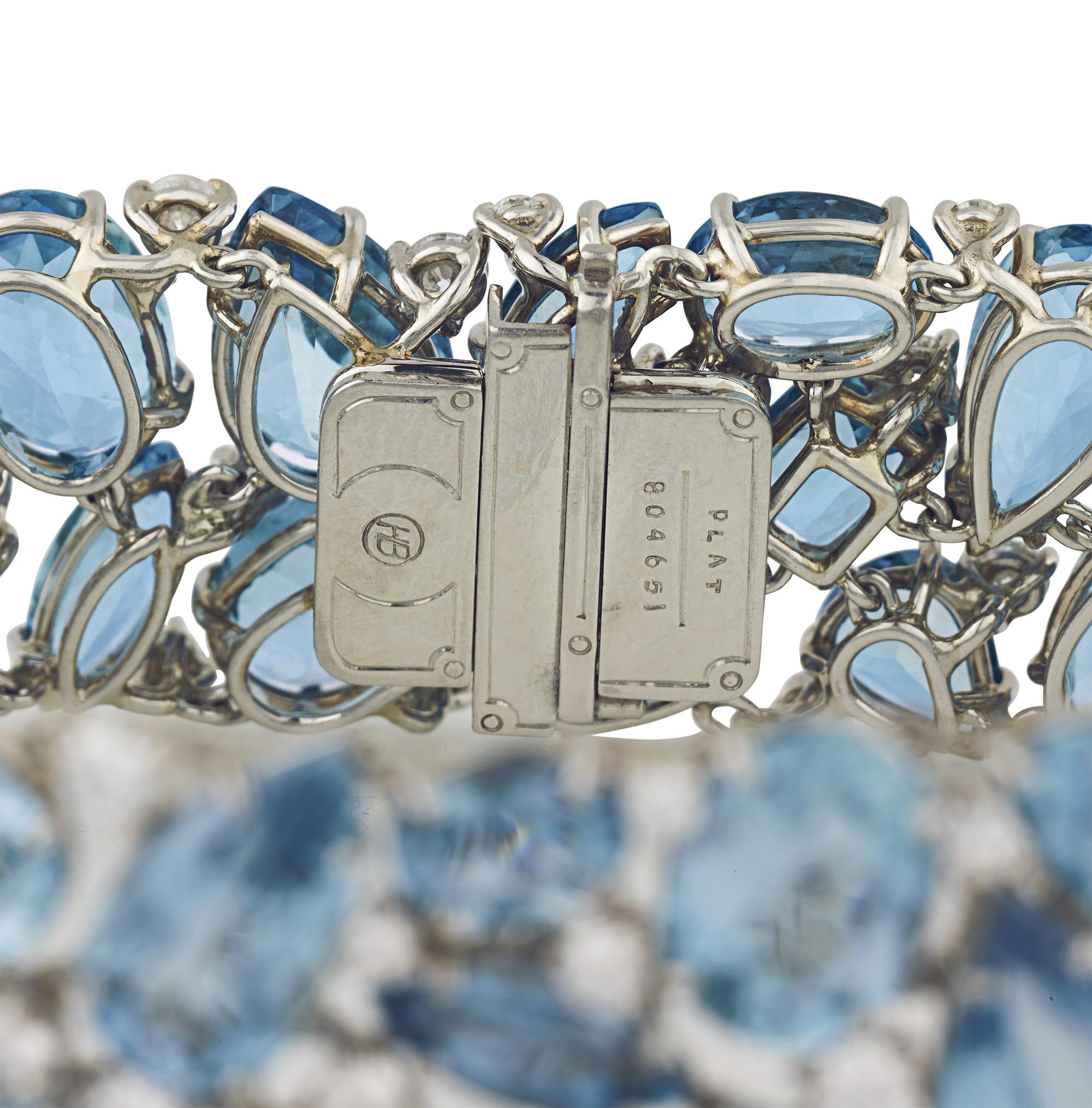 Modern Oscar Heyman Aquamarine Bracelet, 81.86 Carats