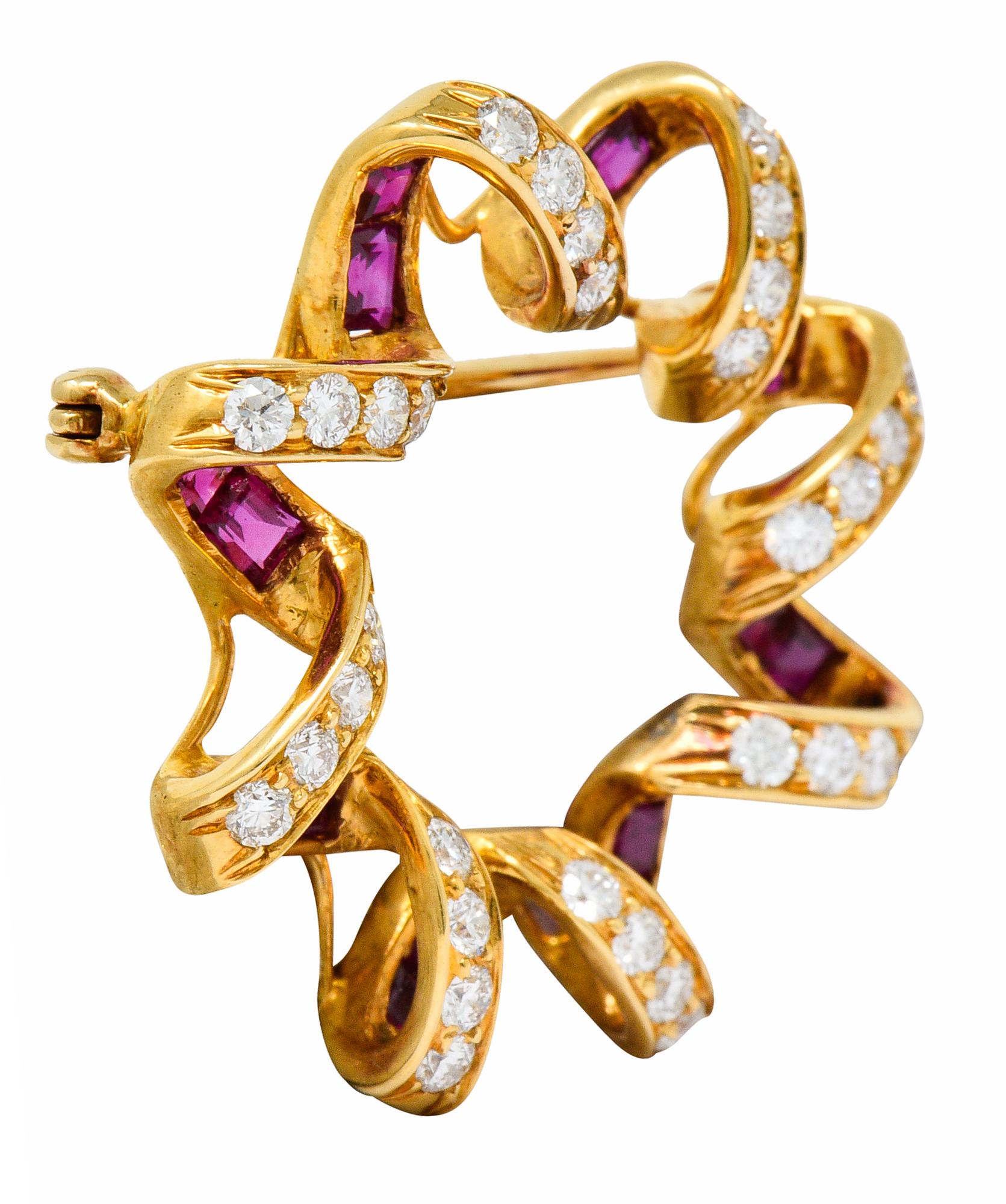 Modernist Oscar Heyman Bros. Ruby Diamond 18 Karat Gold Starburst Brooch