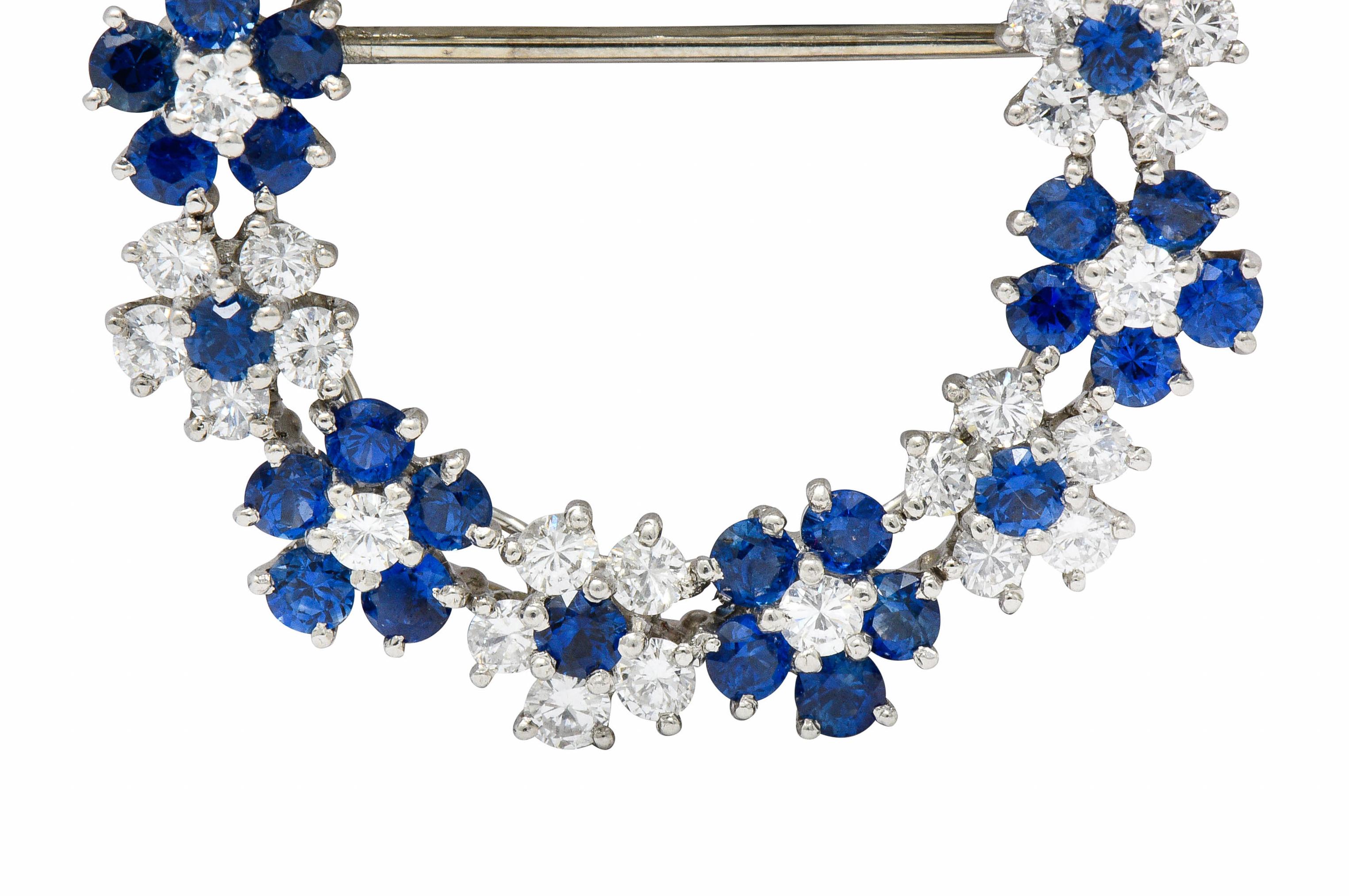 Women's or Men's Oscar Heyman Bros, Vintage 5.40 Carat Sapphire Diamond Platinum Floral Brooch