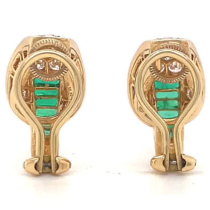Oscar Heyman Brothers Emerald Diamond 18 Karat Gold Earrings In Excellent Condition In Beverly Hills, CA