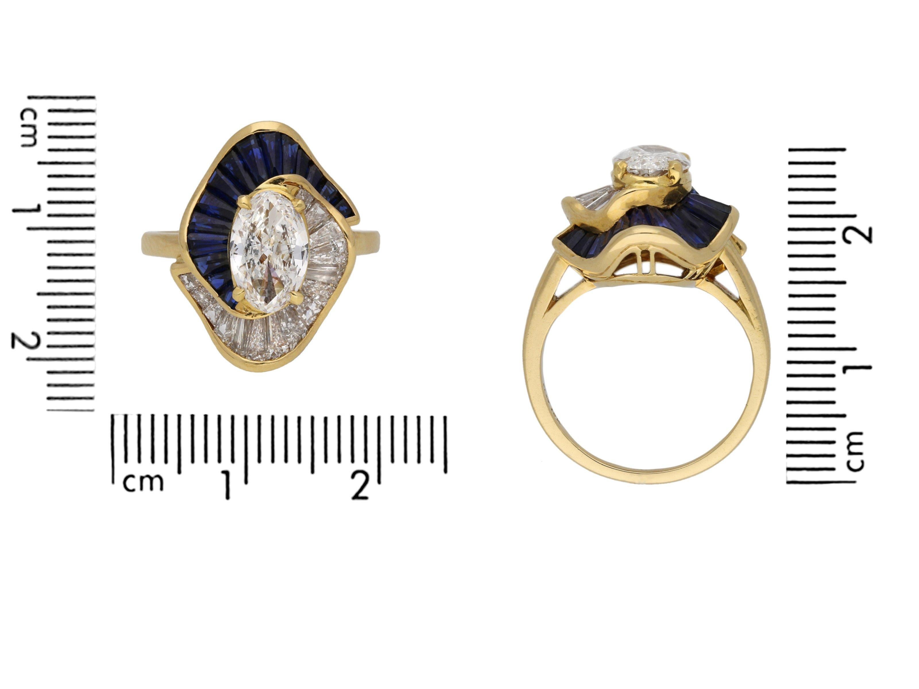 Oscar Heyman Brothers sapphire and diamond ballerina ring, American, circa 1976 In Good Condition For Sale In London, GB