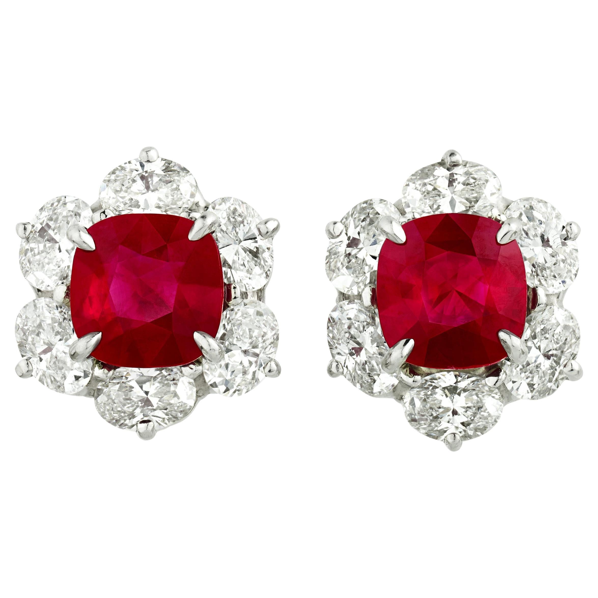 Oscar Heyman, boucles d'oreilles en rubis de Birmanie 4,02 carats en vente