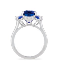 Oscar Heyman Ceylon Sapphire and Diamond Ring, 5.02 Carats