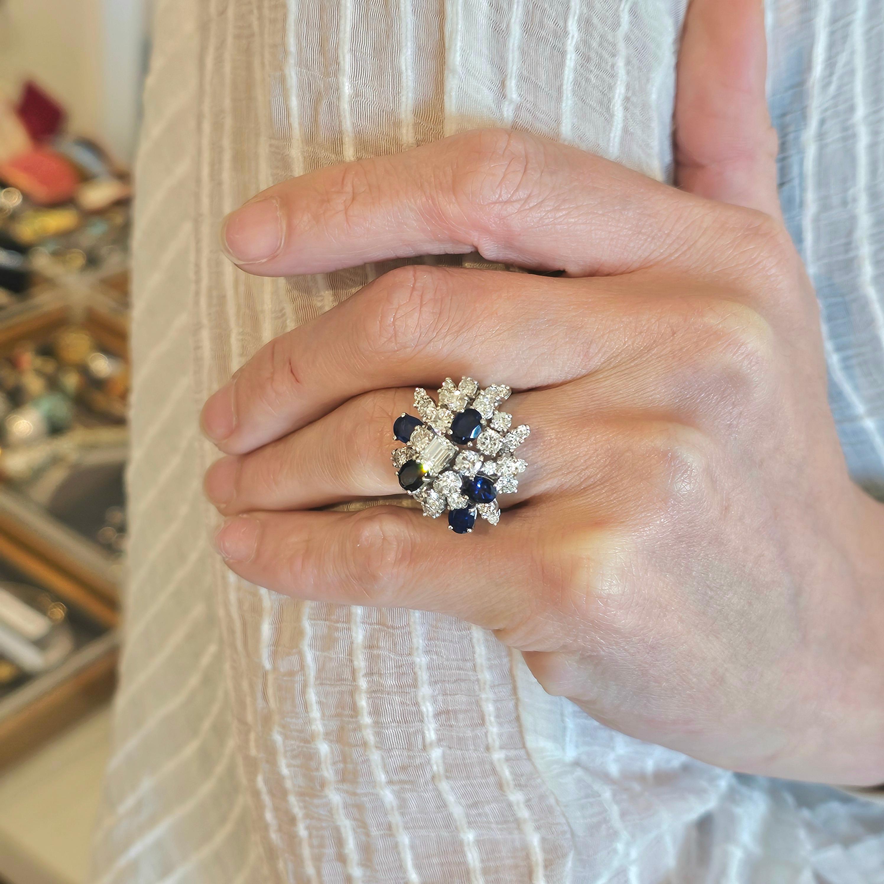 OSCAR HEYMAN Cluster Cocktail Ring Platinum With 8.78 Ctw Diamonds & Sapphires For Sale 1