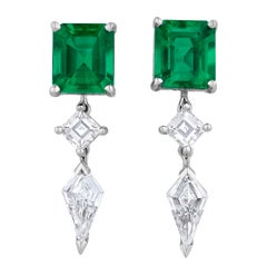 Oscar Heyman Colombian Emerald Earrings, 2.61 Carats