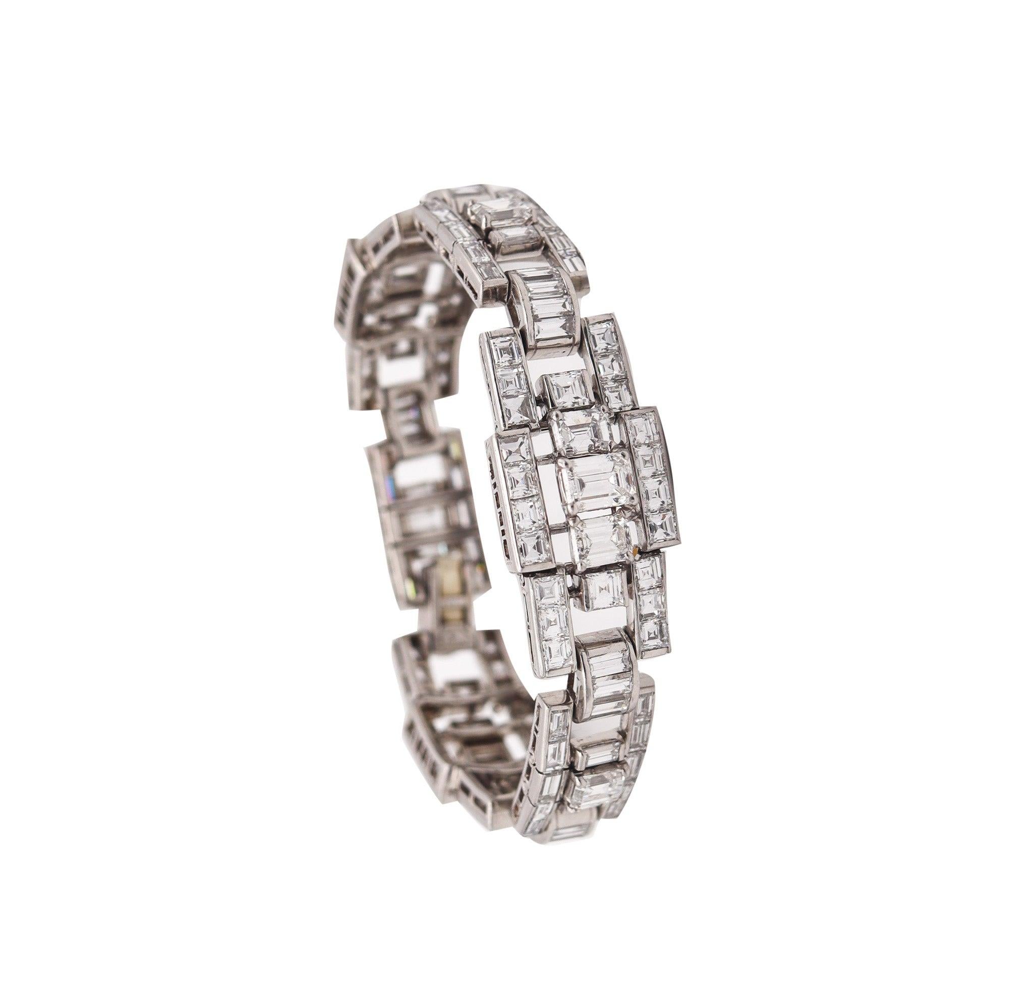 OSCAR HEYMAN Deco Geometric Bracelet In Platinum With 30.64 Ctw In VS Diamonds For Sale 2