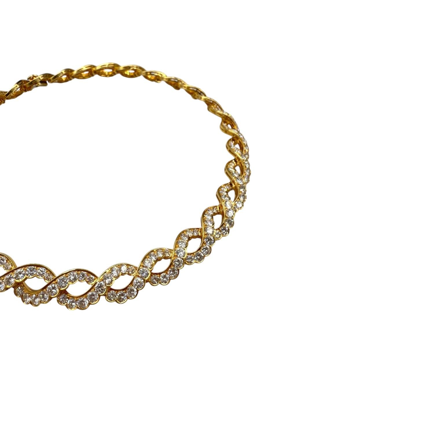 Oscar Heyman Diamond Necklace with 272 Round Brilliants in 18K Yellow Gold In Excellent Condition For Sale In Scottsdale, AZ