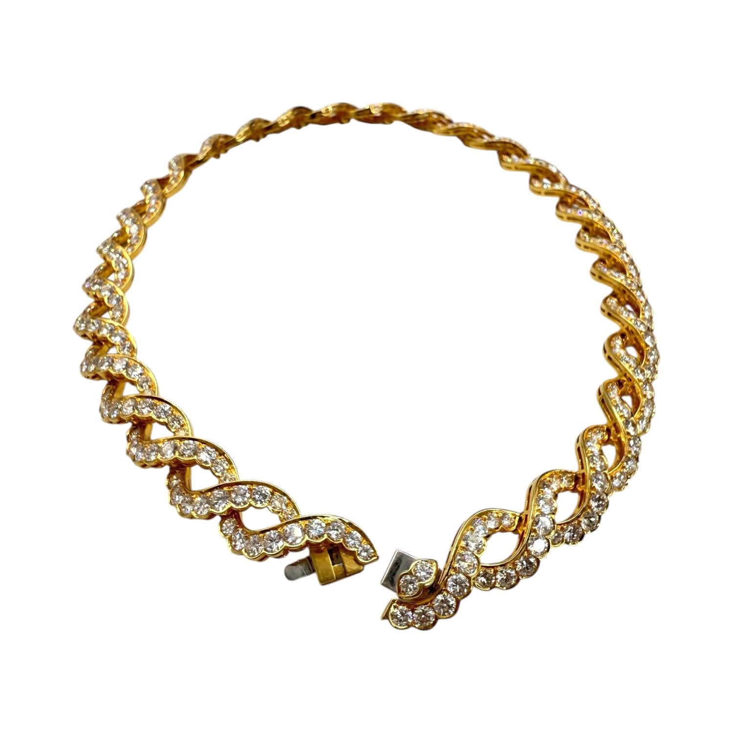 Women's or Men's Oscar Heyman Diamond Necklace with 272 Round Brilliants in 18K Yellow Gold For Sale