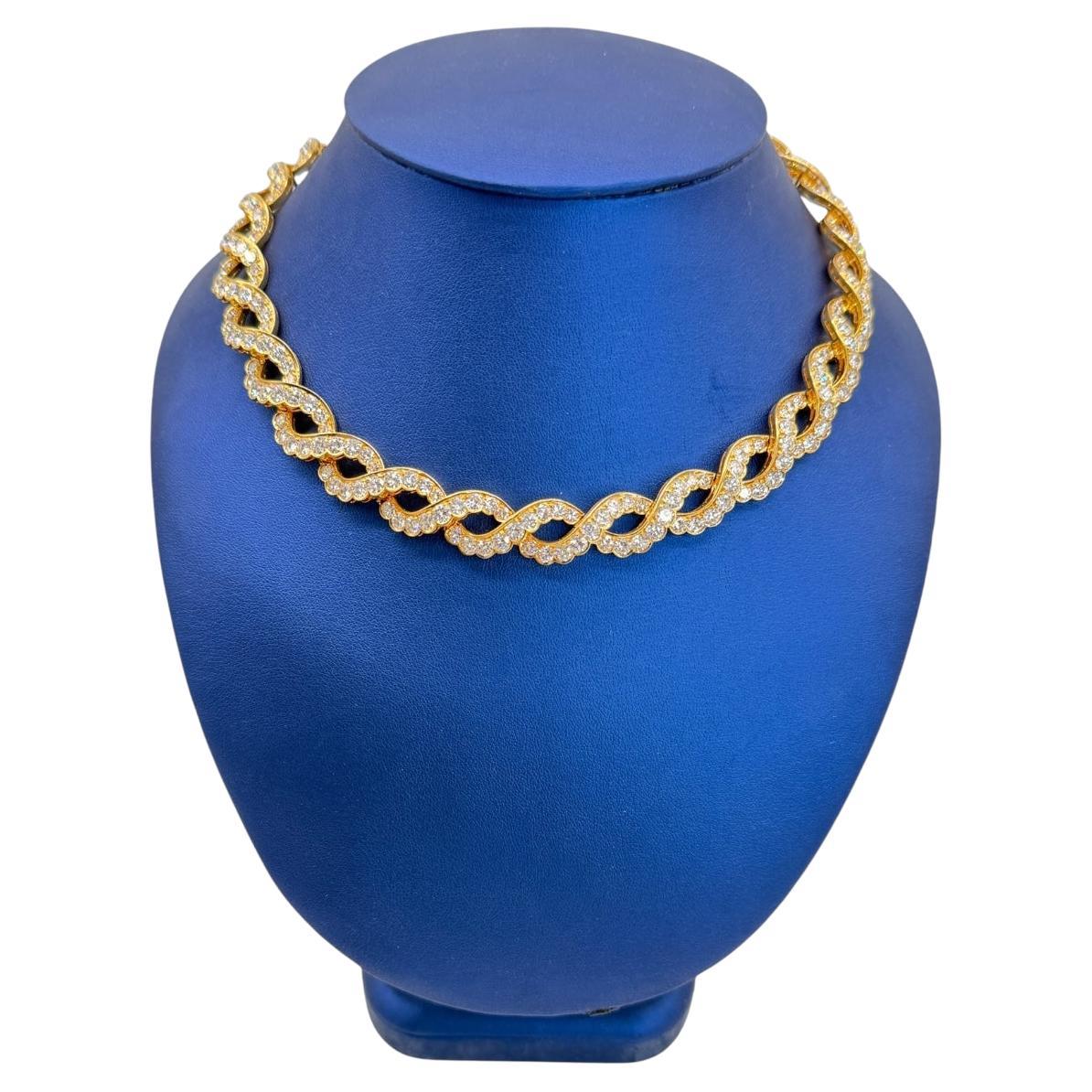 Oscar Heyman Diamond Necklace with 272 Round Brilliants in 18K Yellow Gold For Sale