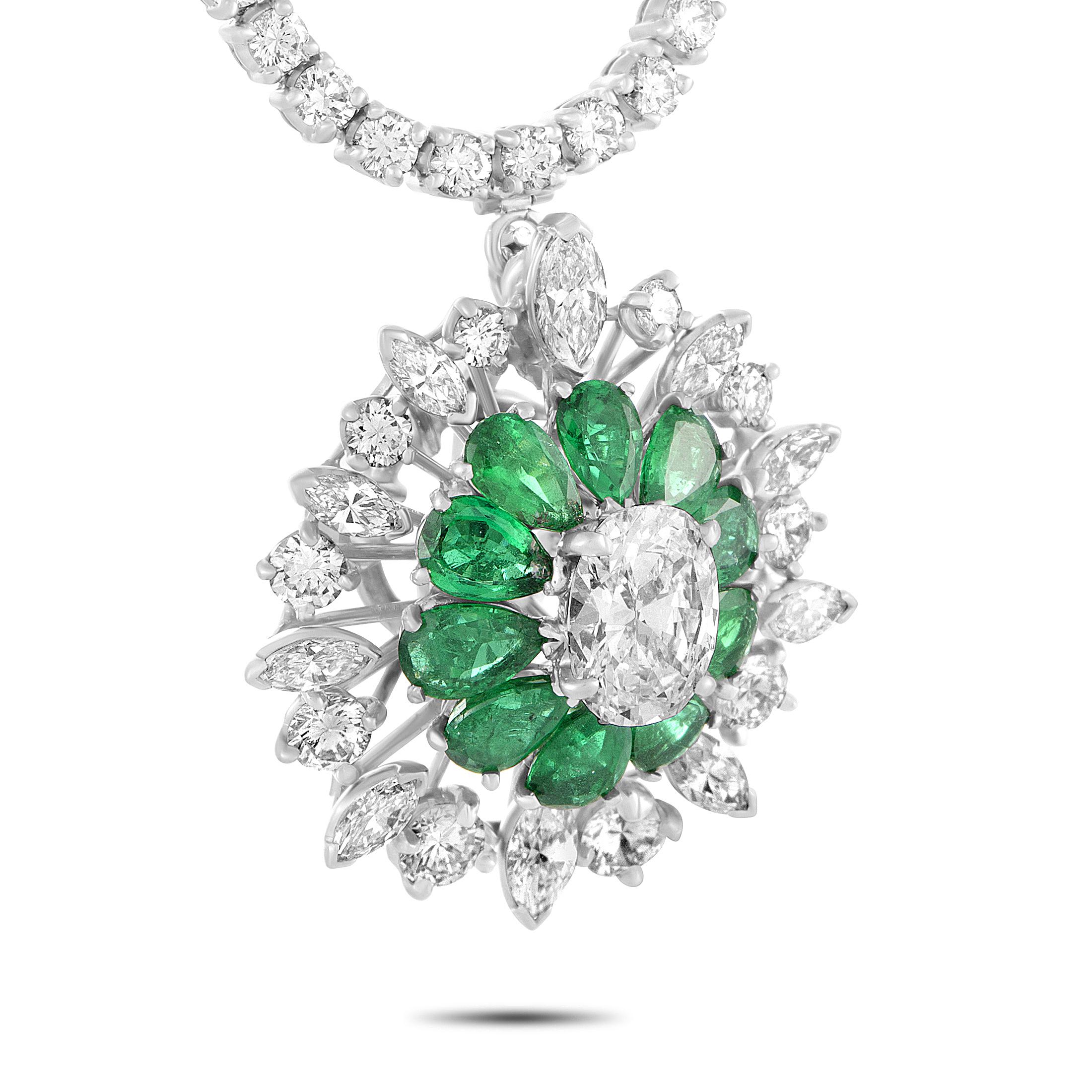 A piece that exudes class and prestige, this extraordinary Oscar Heyman necklace is presented in elegant platinum and luxuriously embellished with scintillating diamonds and regal emeralds. The emeralds amount to 5.00 carats, the center diamond