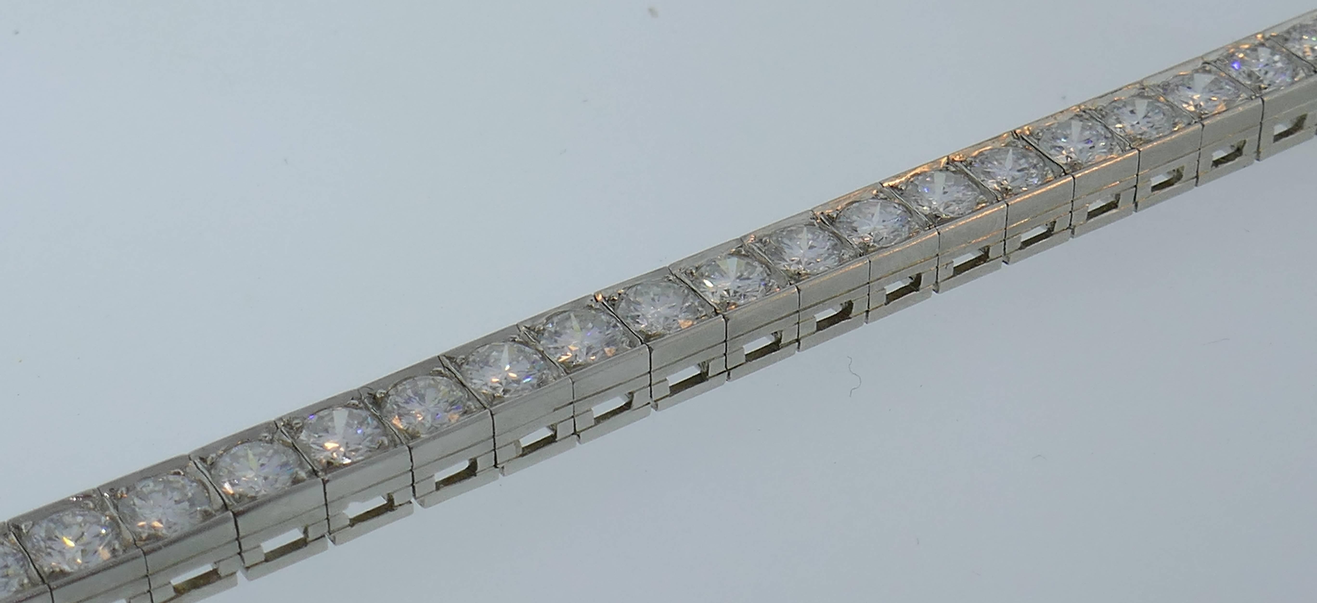 Women's or Men's Oscar Heyman Diamond Platinum Tennis Bracelet, 4.80 Carat, 1950s
