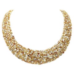 Collana con diamanti colorati Oscar Heyman, diamanti di diverse forme, gioielli di alta gamma