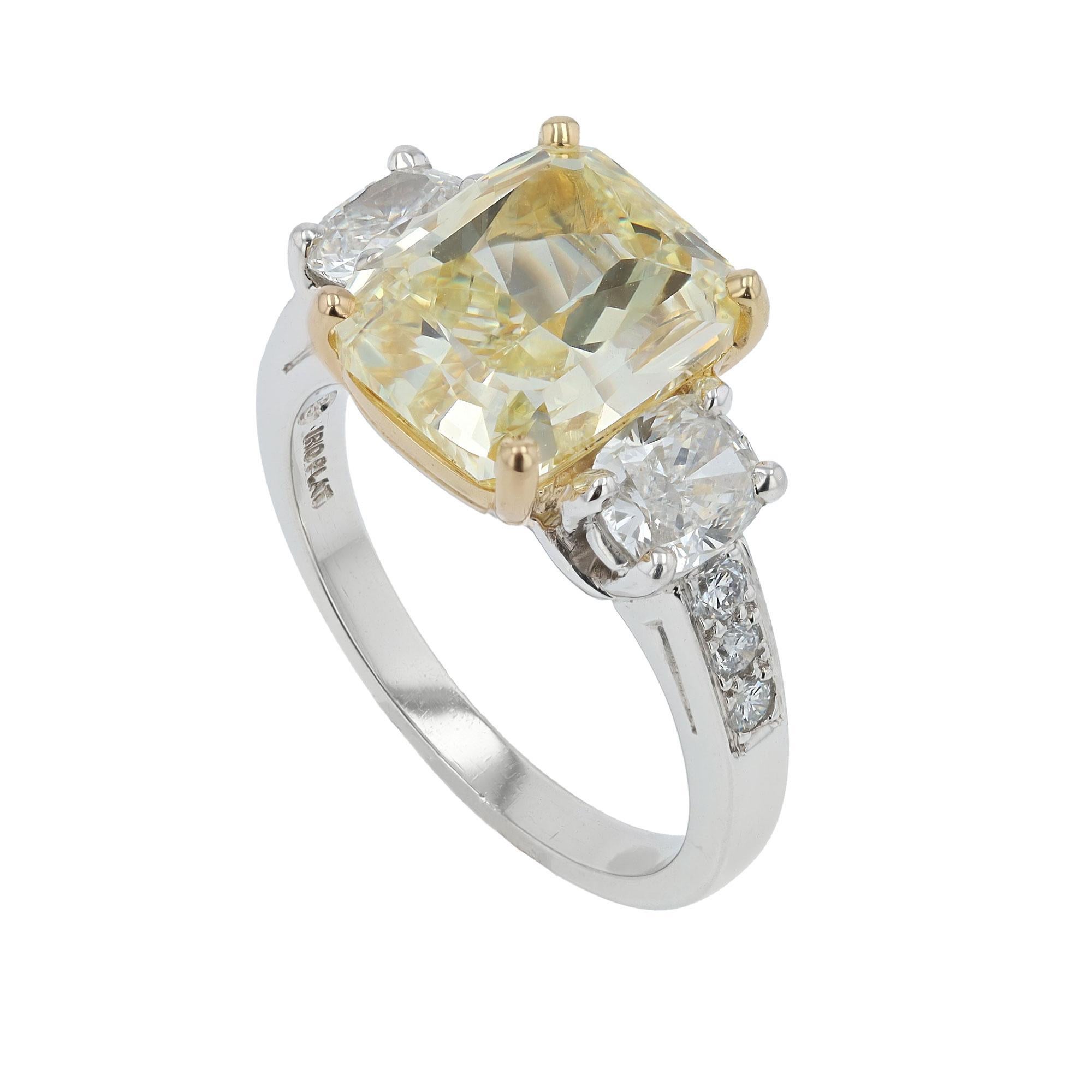 Contemporary Oscar Heyman GIA Certified 5.04 Carat Fancy Yellow Diamond Engagement Ring For Sale