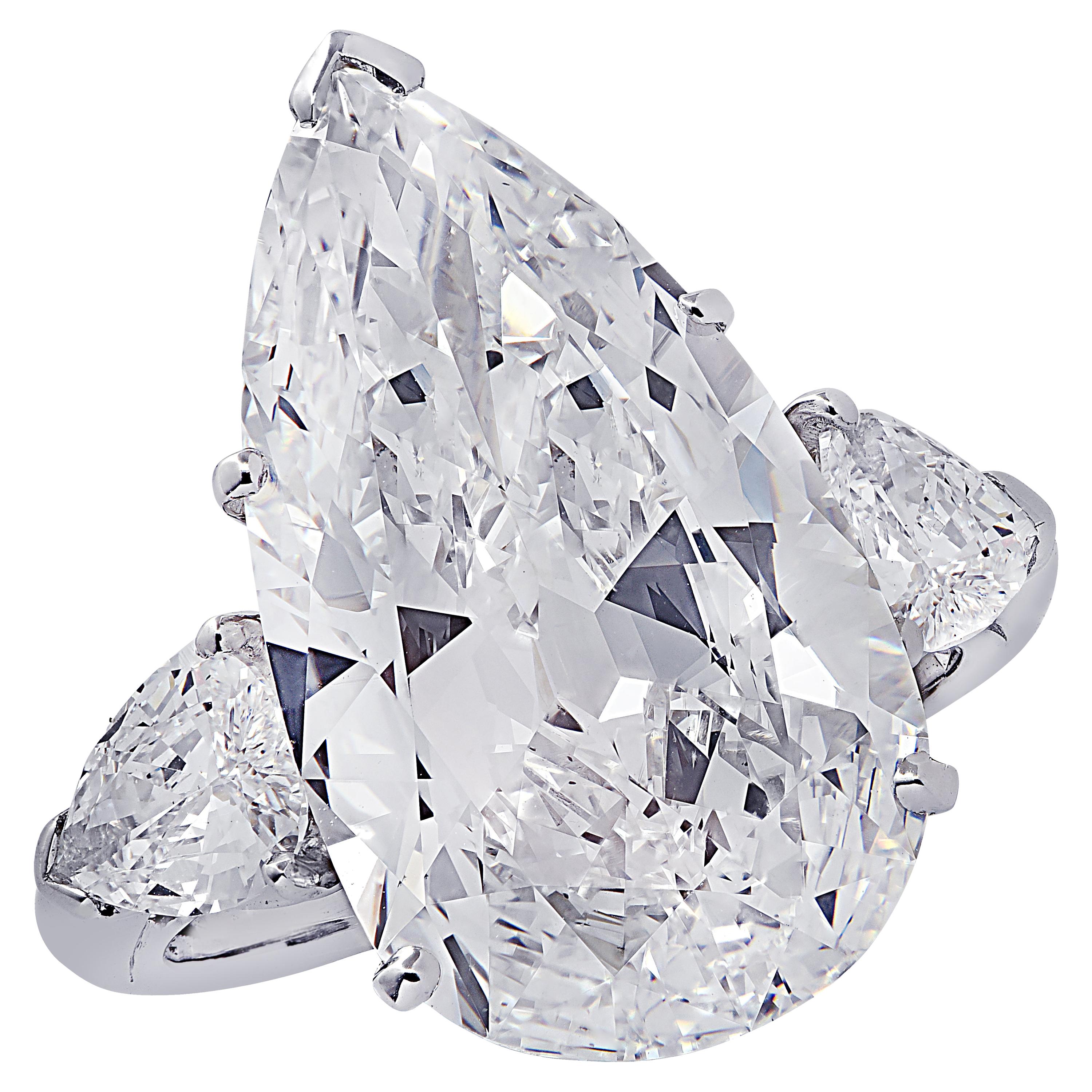 Oscar Heyman GIA Certified 8.04 Carat Pear Shape Diamond Wedding Set
