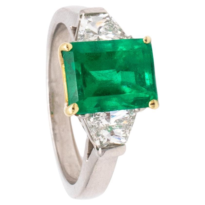 Oscar Heyman Gia Certified Classic Ring Plat 18Kt Gold 3.19 Cts Diamonds Emerald For Sale
