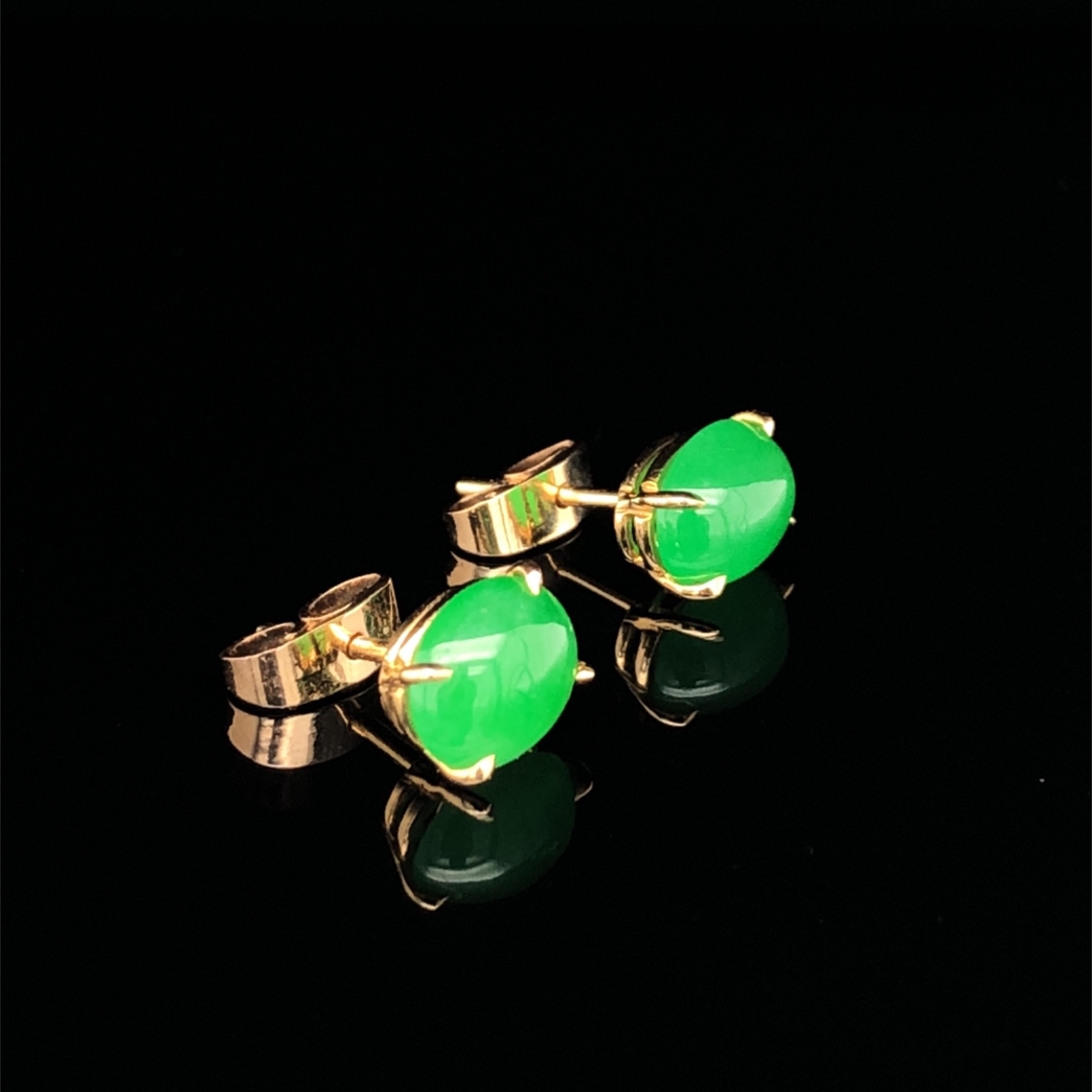 Oscar Heyman 18kt yellow gold four prong stud earrings with 2.72cts of gorgeous jade. It is stamped with the makers mark, 18K, and serial number 706762.

Oscar Heyman was founded in 1912 and became known as the 'Jewelers' Jeweler'® for creating
