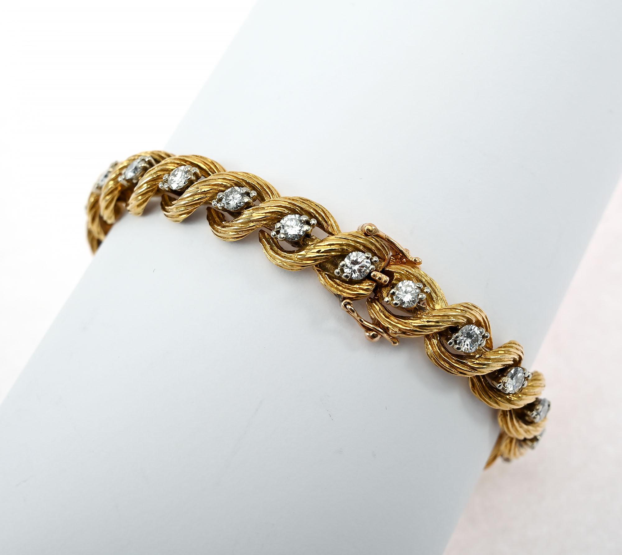Modern Oscar Heyman Gold and Diamond Bracelet For Sale