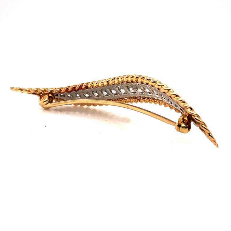 Oscar Heyman Gold and Platinum Diamond Brooch In New Condition For Sale In New York City, NY