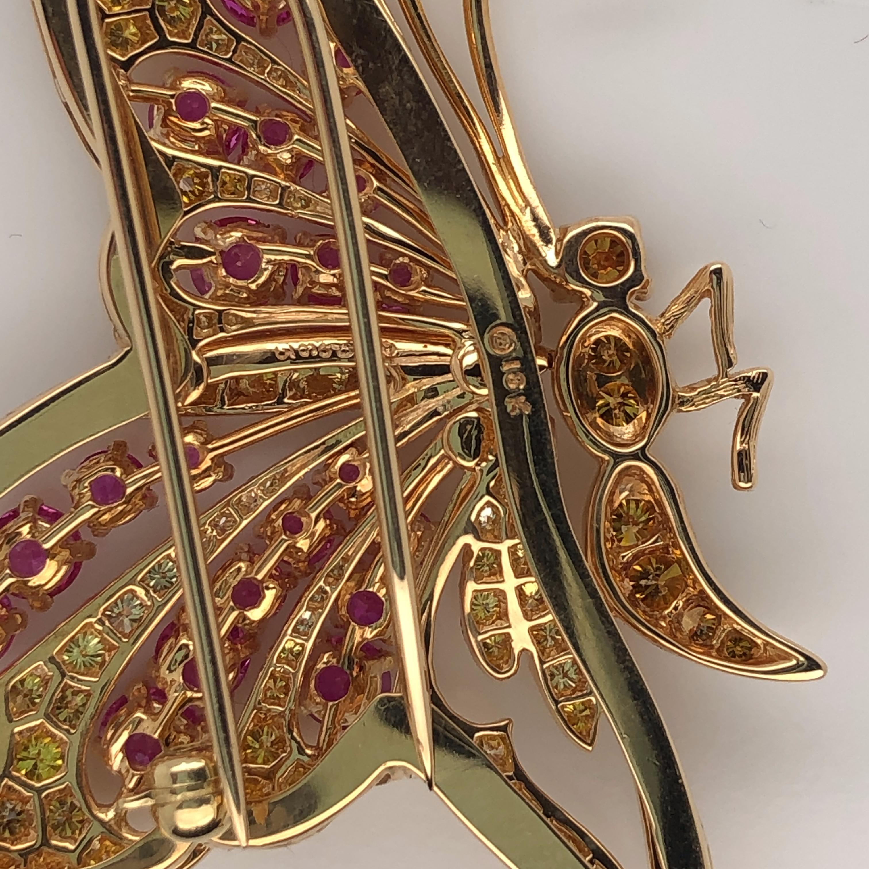 Oscar Heyman 18k Gold Pink Sapphire and Diamond Butterfly Brooch In New Condition For Sale In New York City, NY