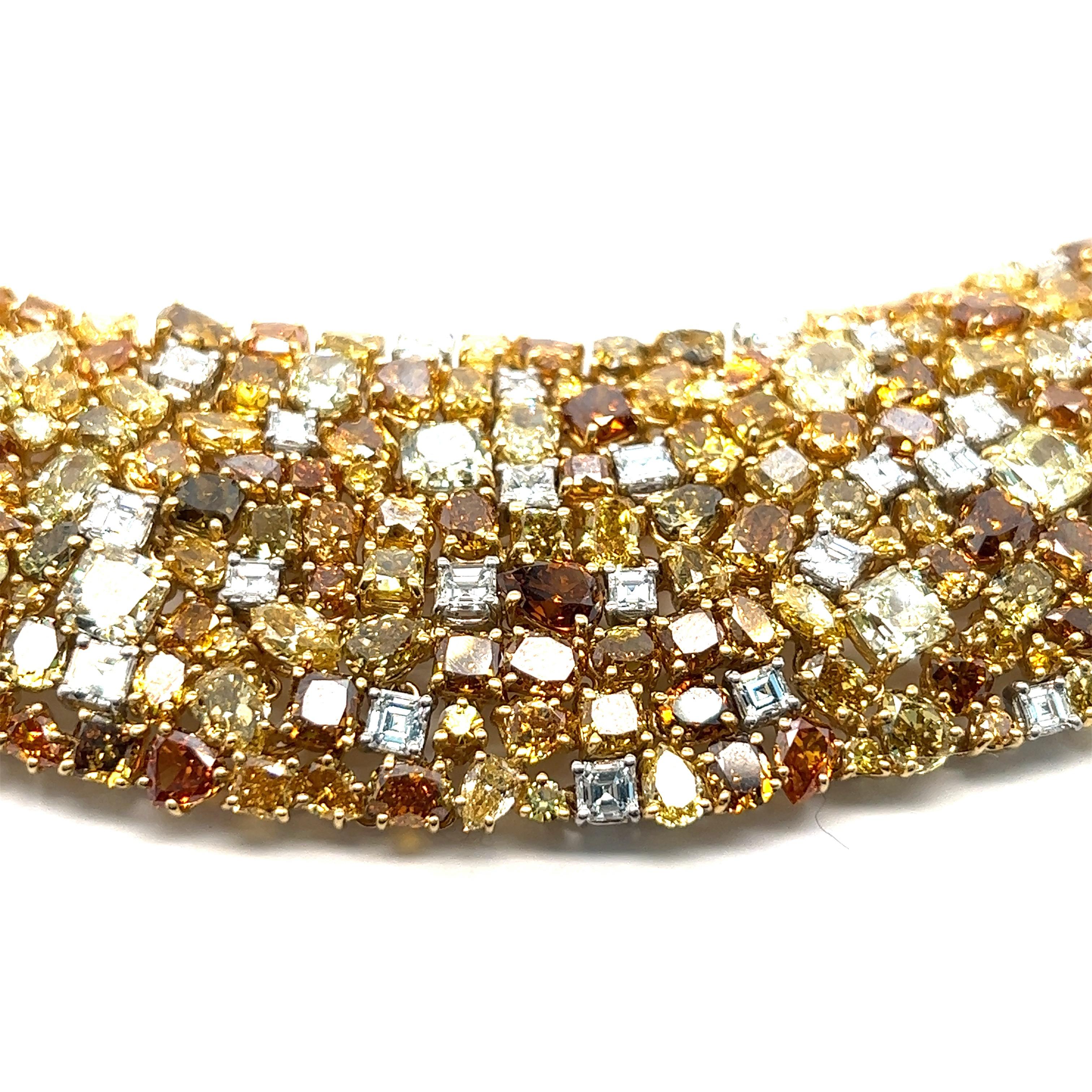 Oscar Heyman Gold Platinum Fancy Color Diamond Necklace   In Excellent Condition For Sale In New York, NY