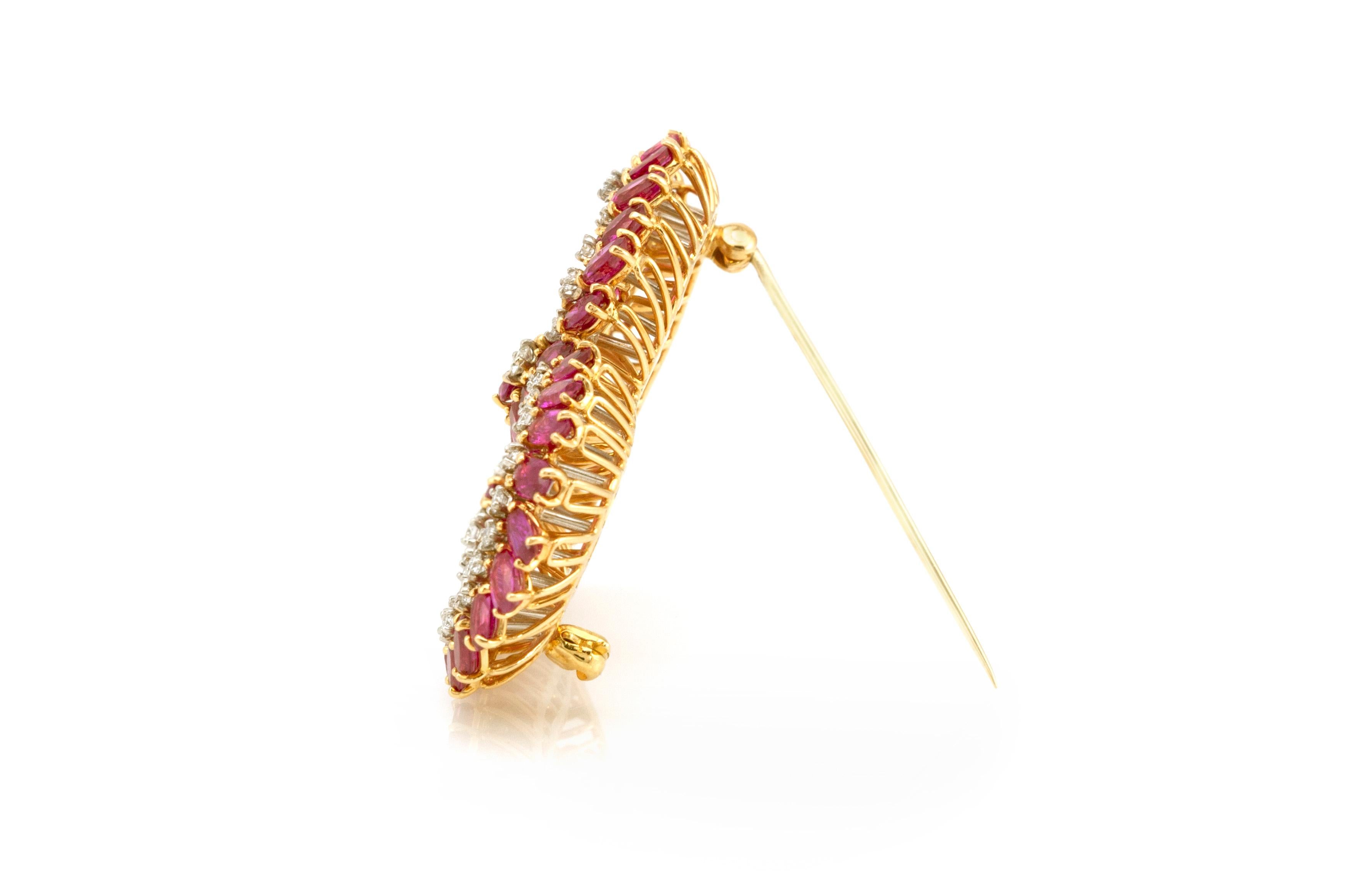 Oscar Heyman Gold, Platinum, Ruby and Diamond Heart Brooch In Good Condition In New York, NY