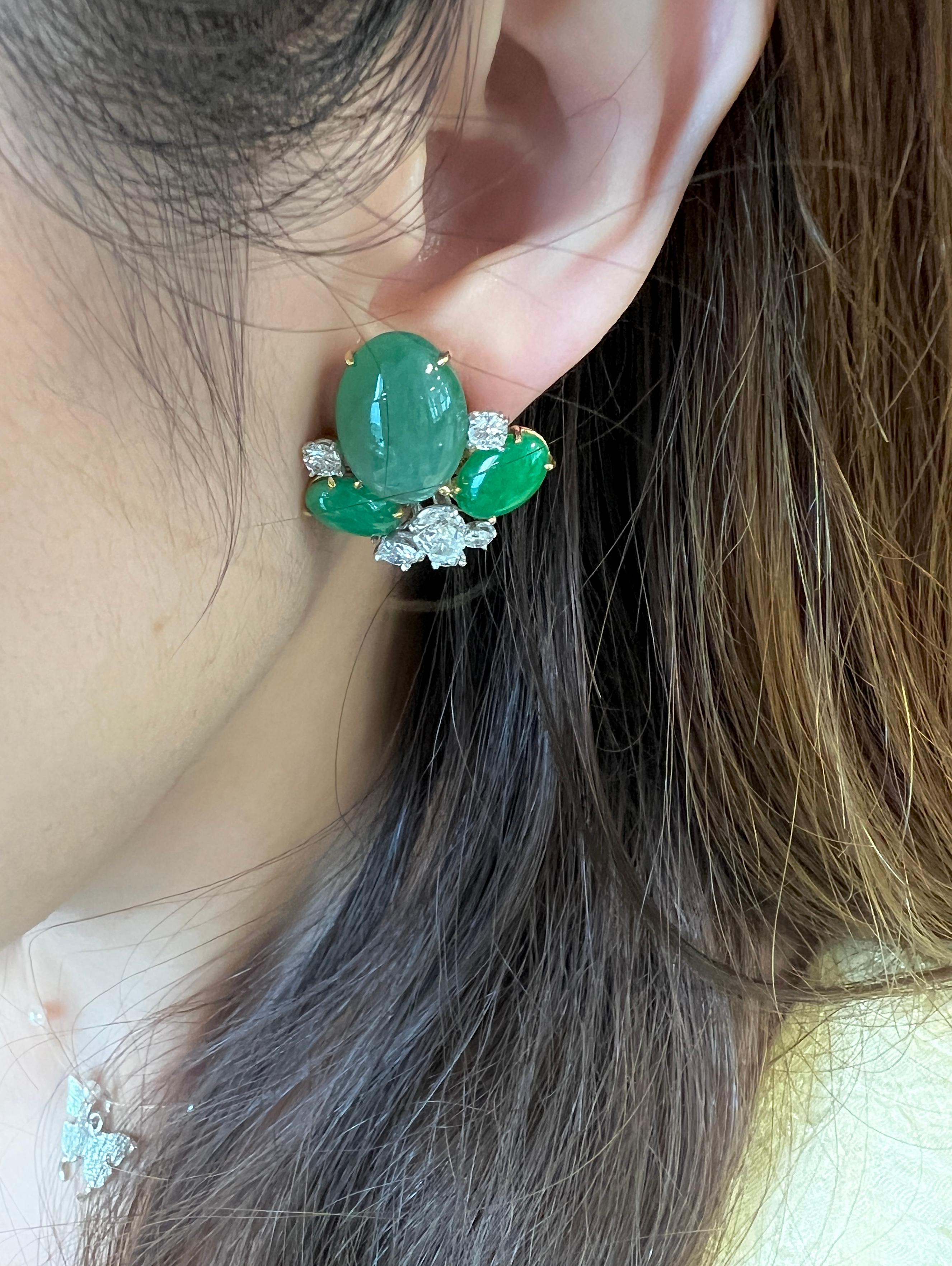 Boucles d'oreilles à pince en jadéite et diamants d'Oscar Heyman en vente 1