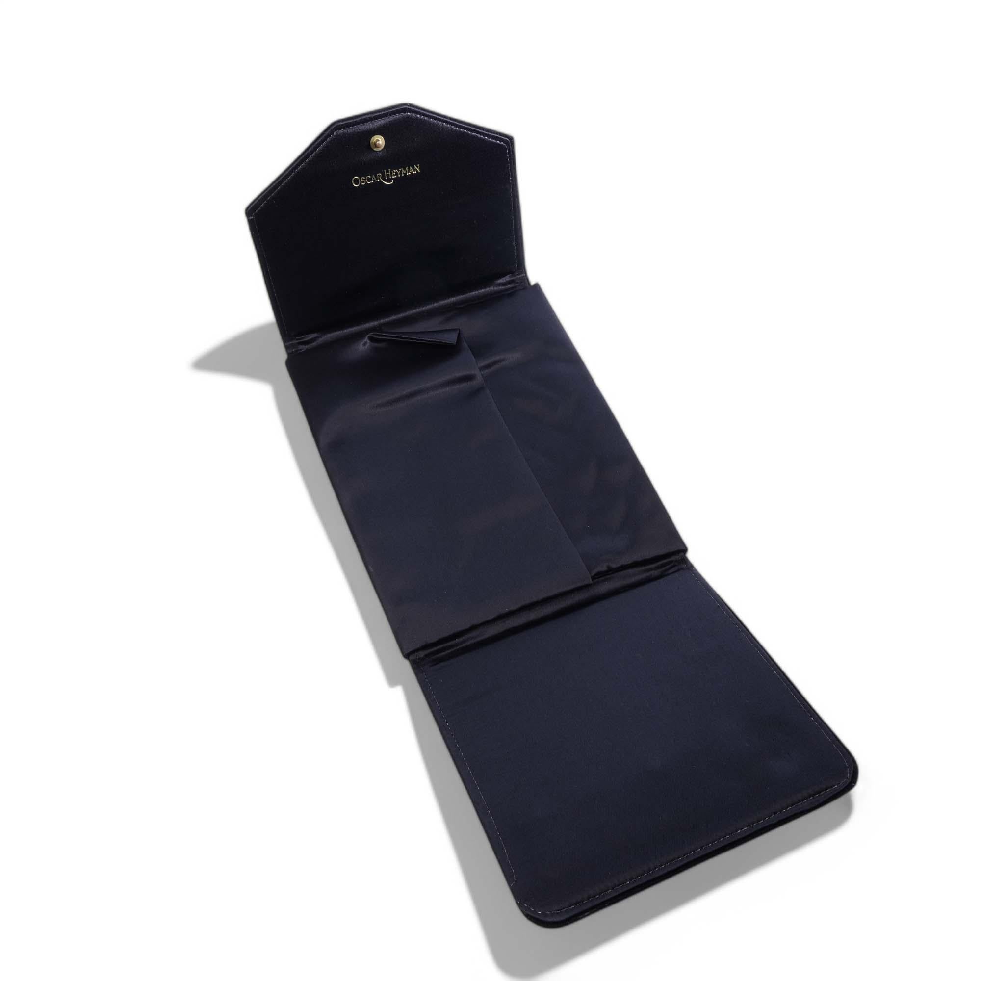 European Oscar Heyman Jewellery travel Case for necklace For Sale