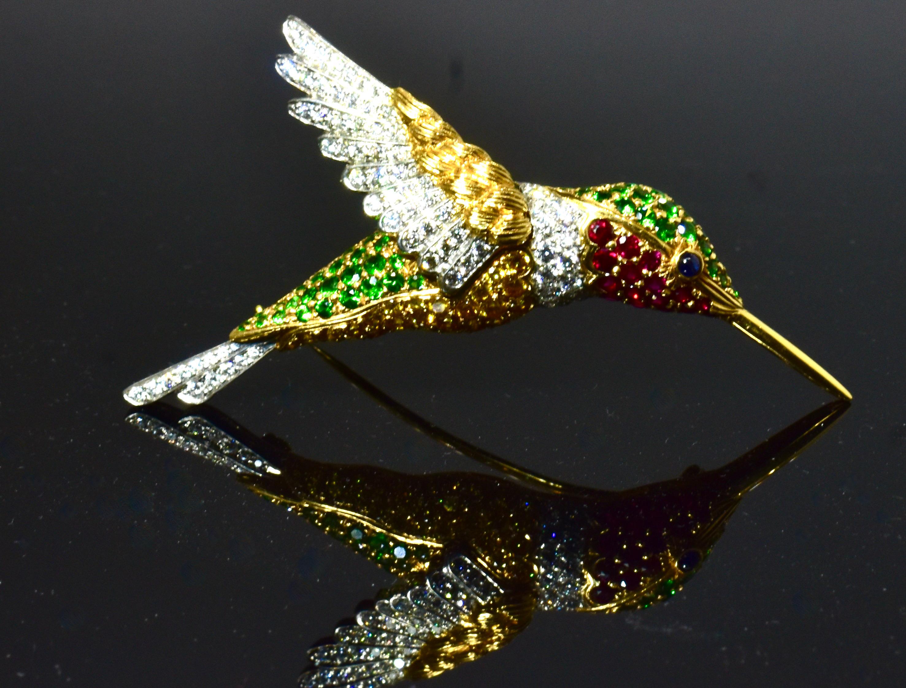 Women's or Men's Oscar Heyman Large Hummingbird Brooch with Fine Diamonds & Colored Stones 
