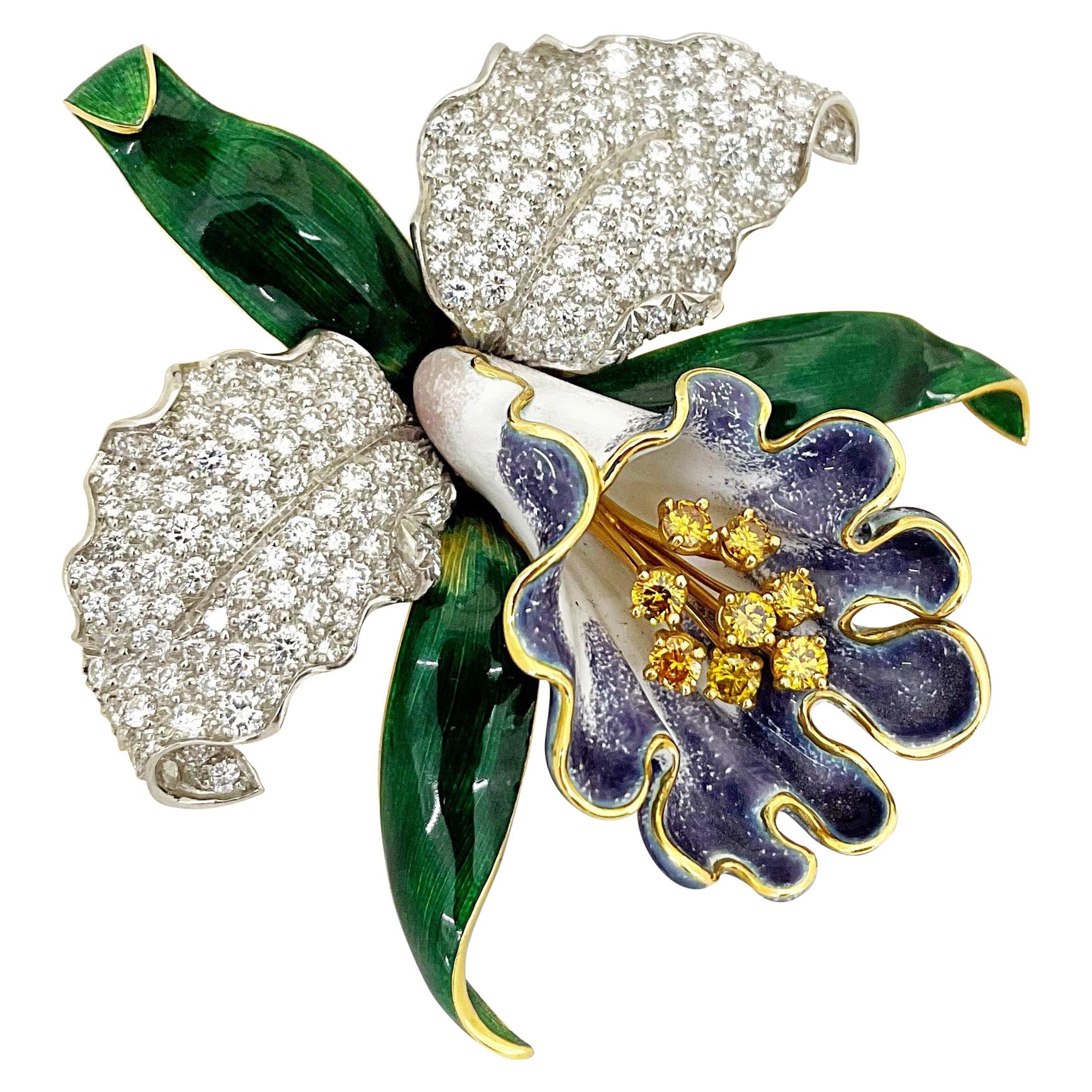 Oscar Heyman Broche orchidée en platine 18 carats et or avec diamants jaunes et blancs élégants en vente